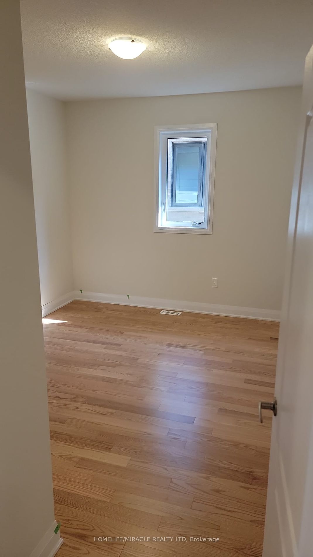 20 Moorhart Cres Property Photo 16