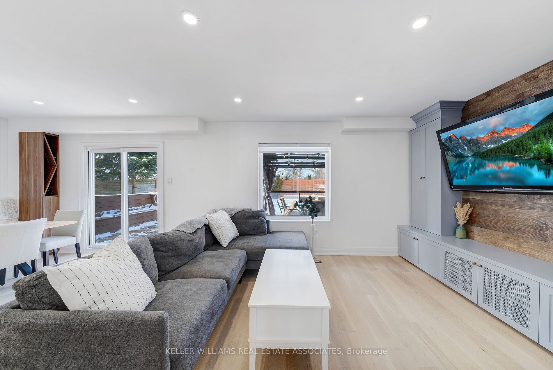 45 Mccullough Cres Property Photo 14