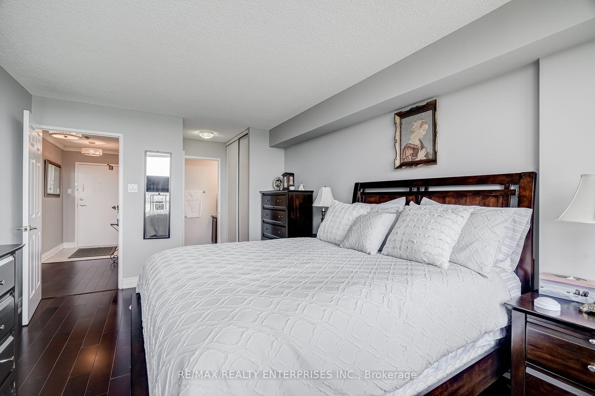 10 Laurelcrest St 15 Property Photo 23