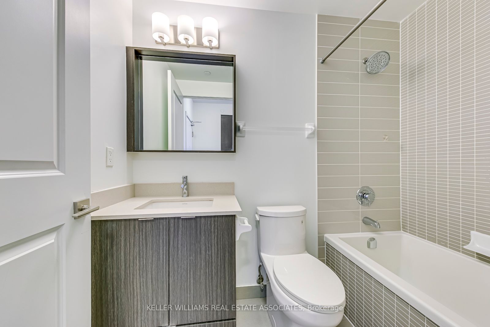 4655 Glen Erin S 6 Property Photo 29