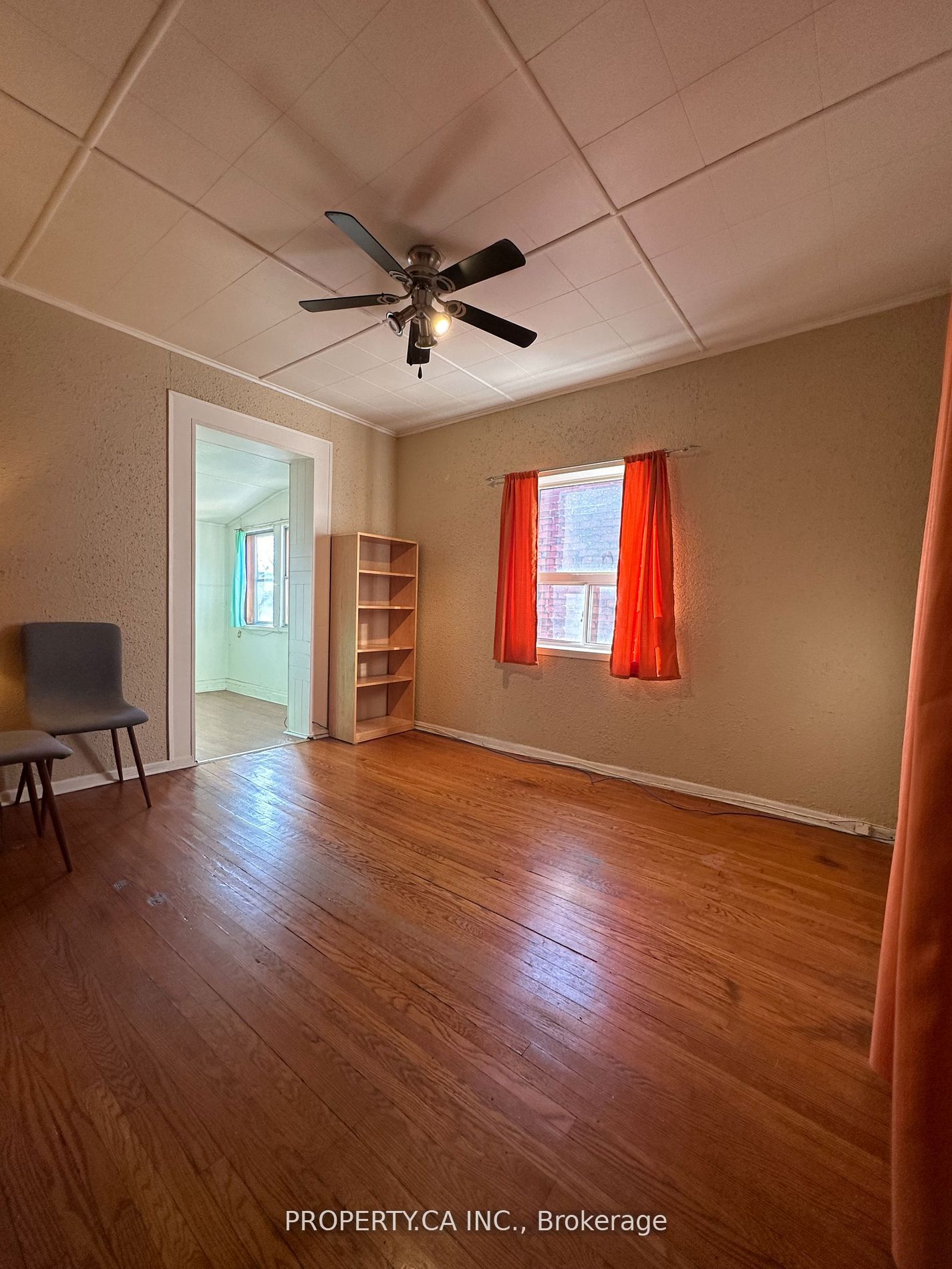 697 Dupont St Property Photo 11