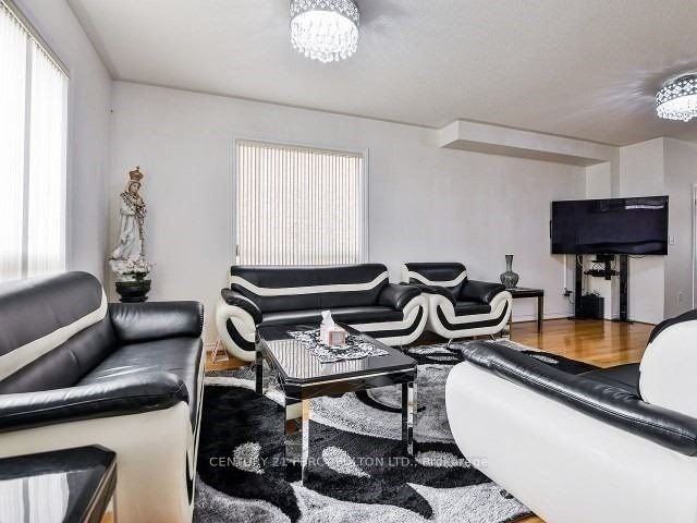 17 Pathmaster Rd Property Photo 3