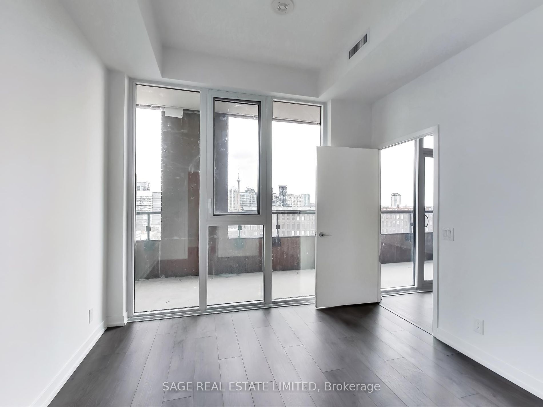 270 Dufferin St 24 Property Photo 17