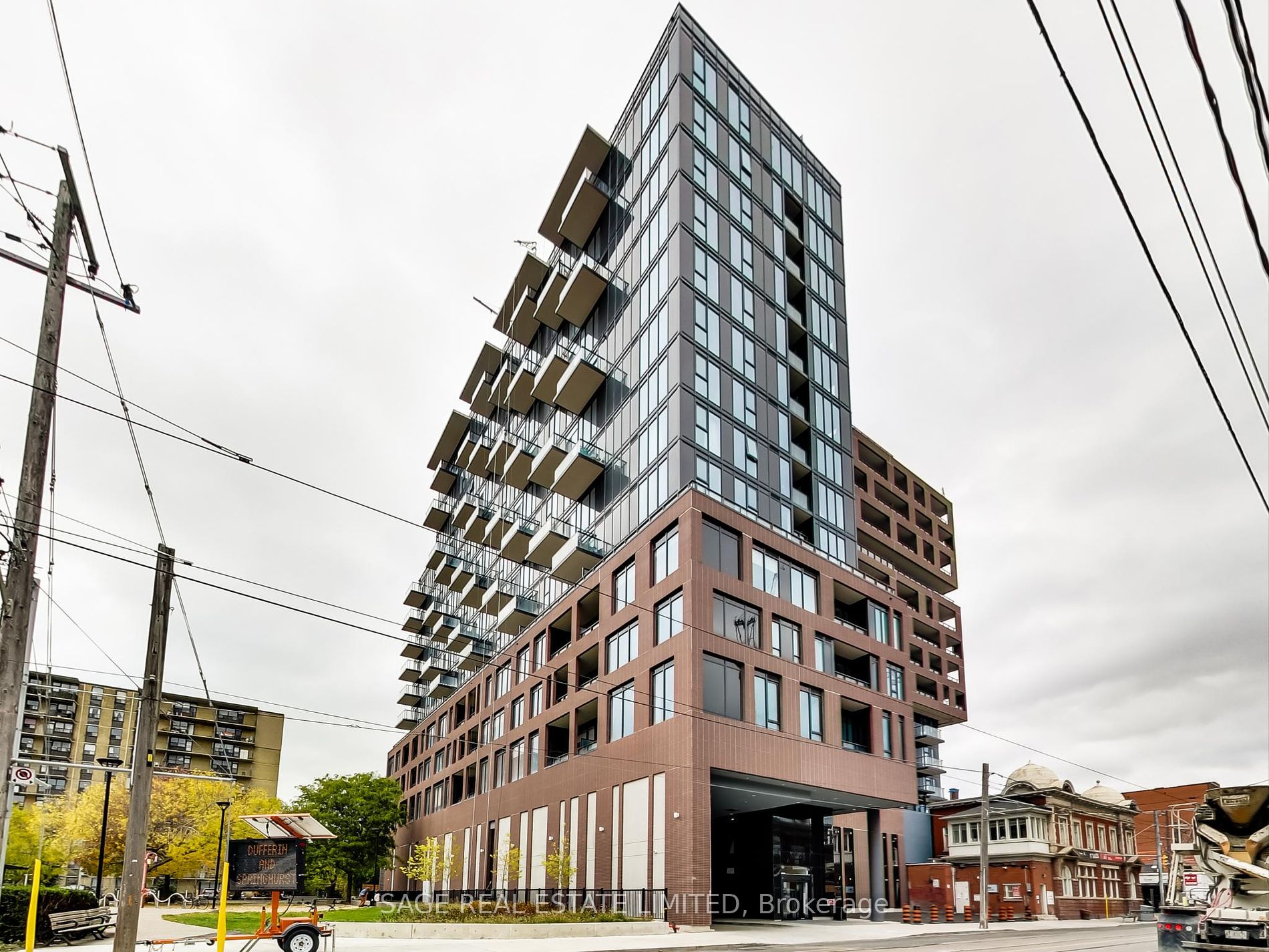 270 Dufferin St 11 Property Photo 1