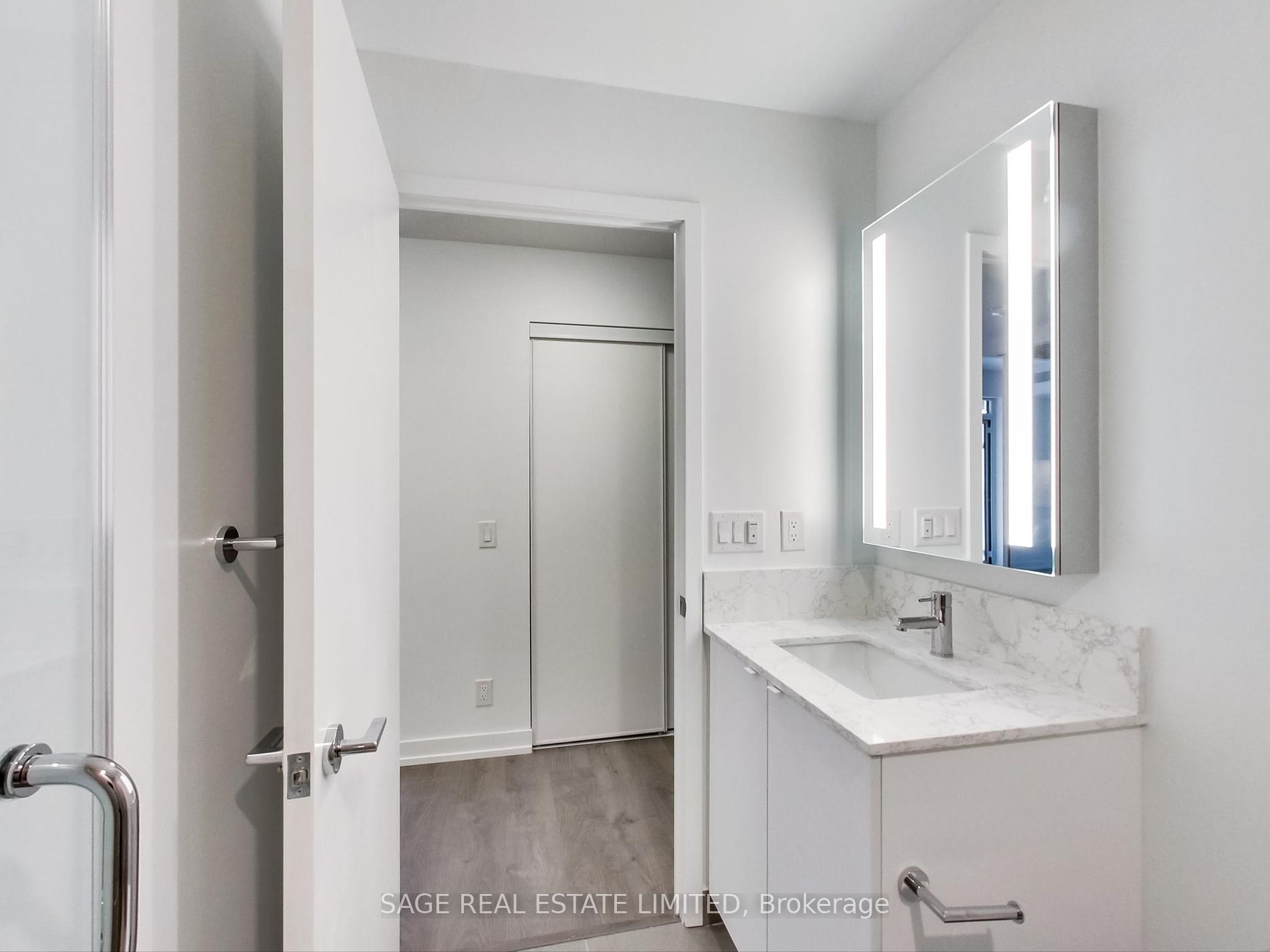 270 Dufferin St 11 Property Photo 5