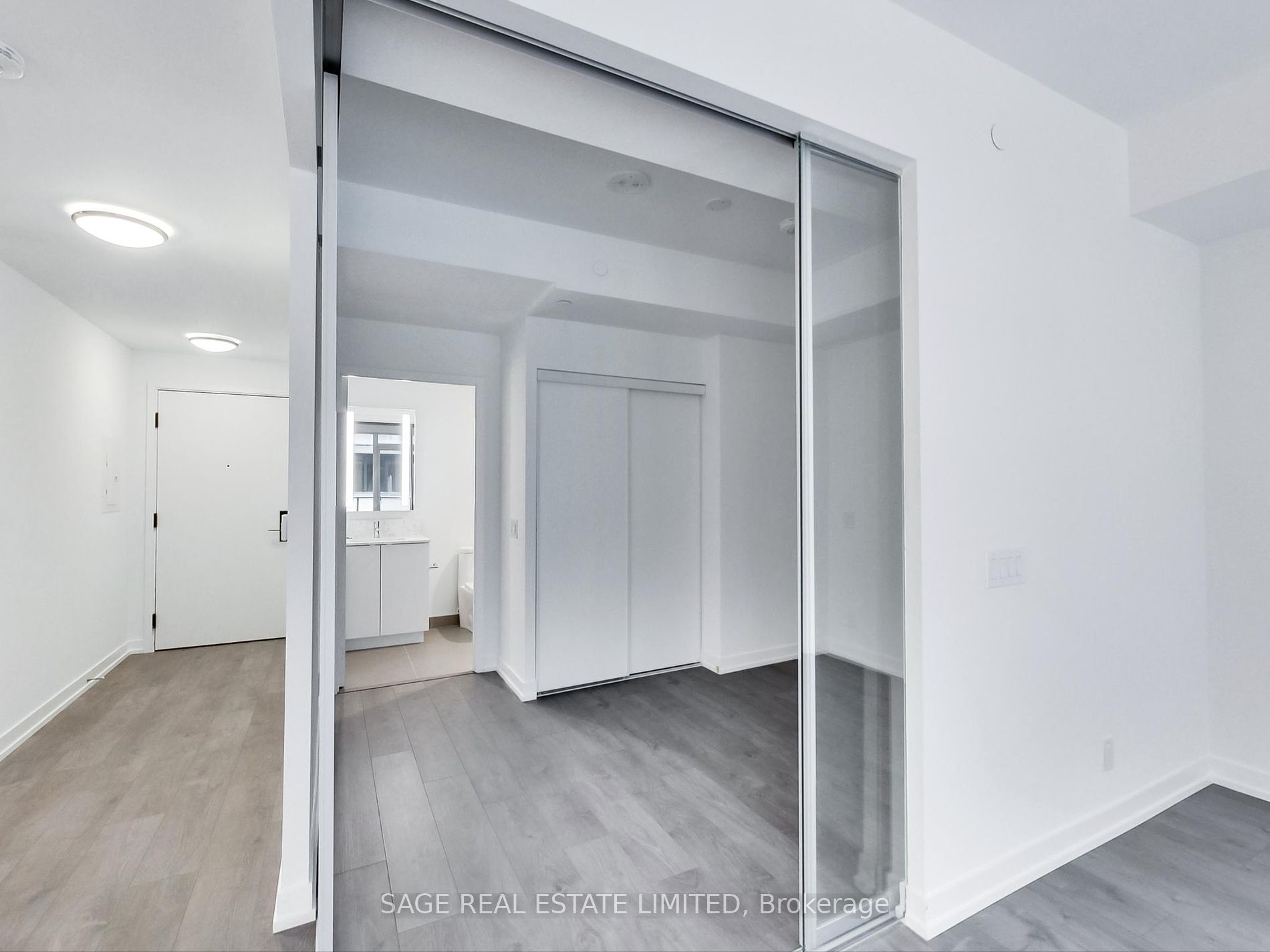270 Dufferin St 11 Property Photo 23
