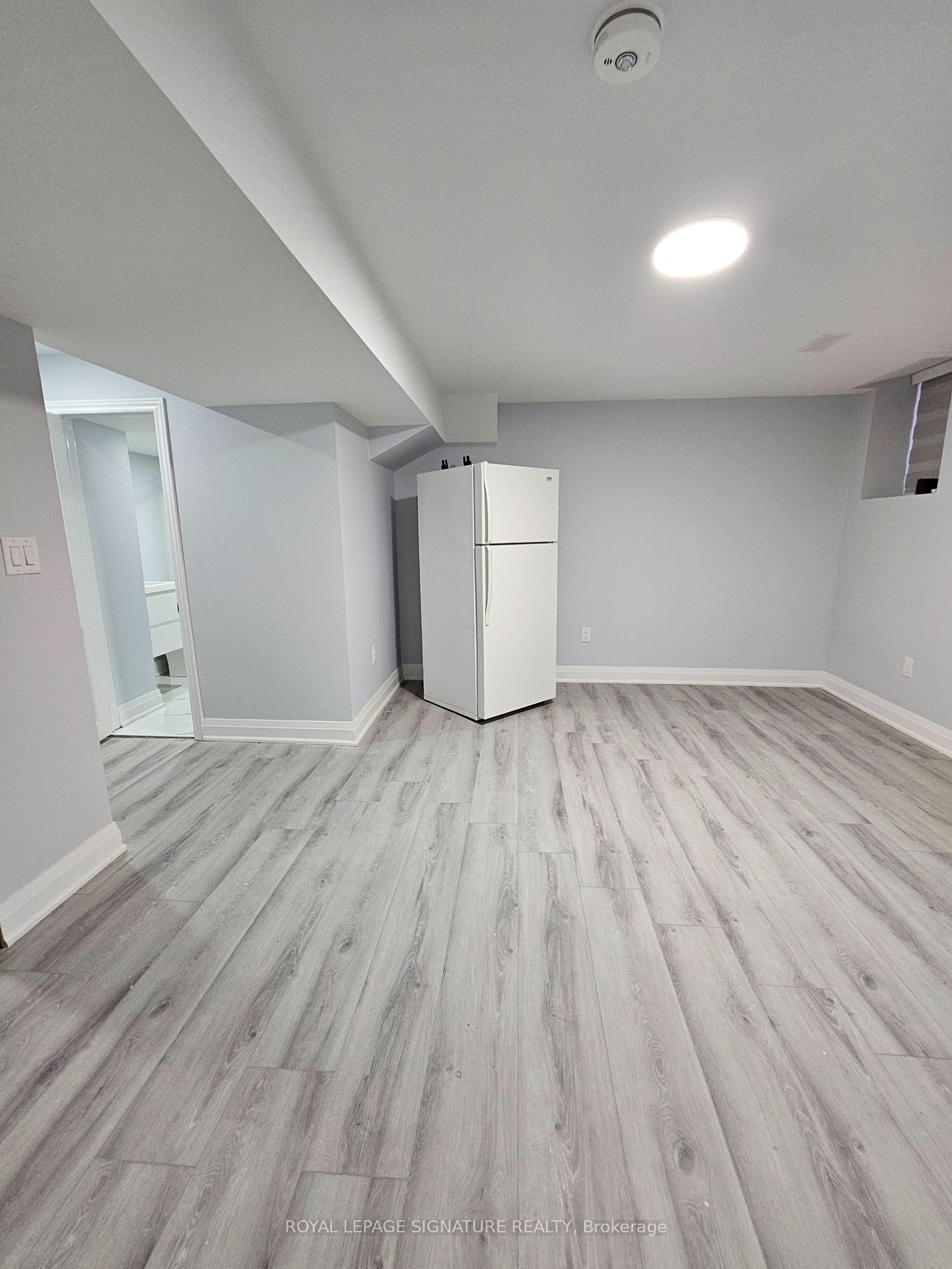 24 Mount Royal Circ Property Photo 3