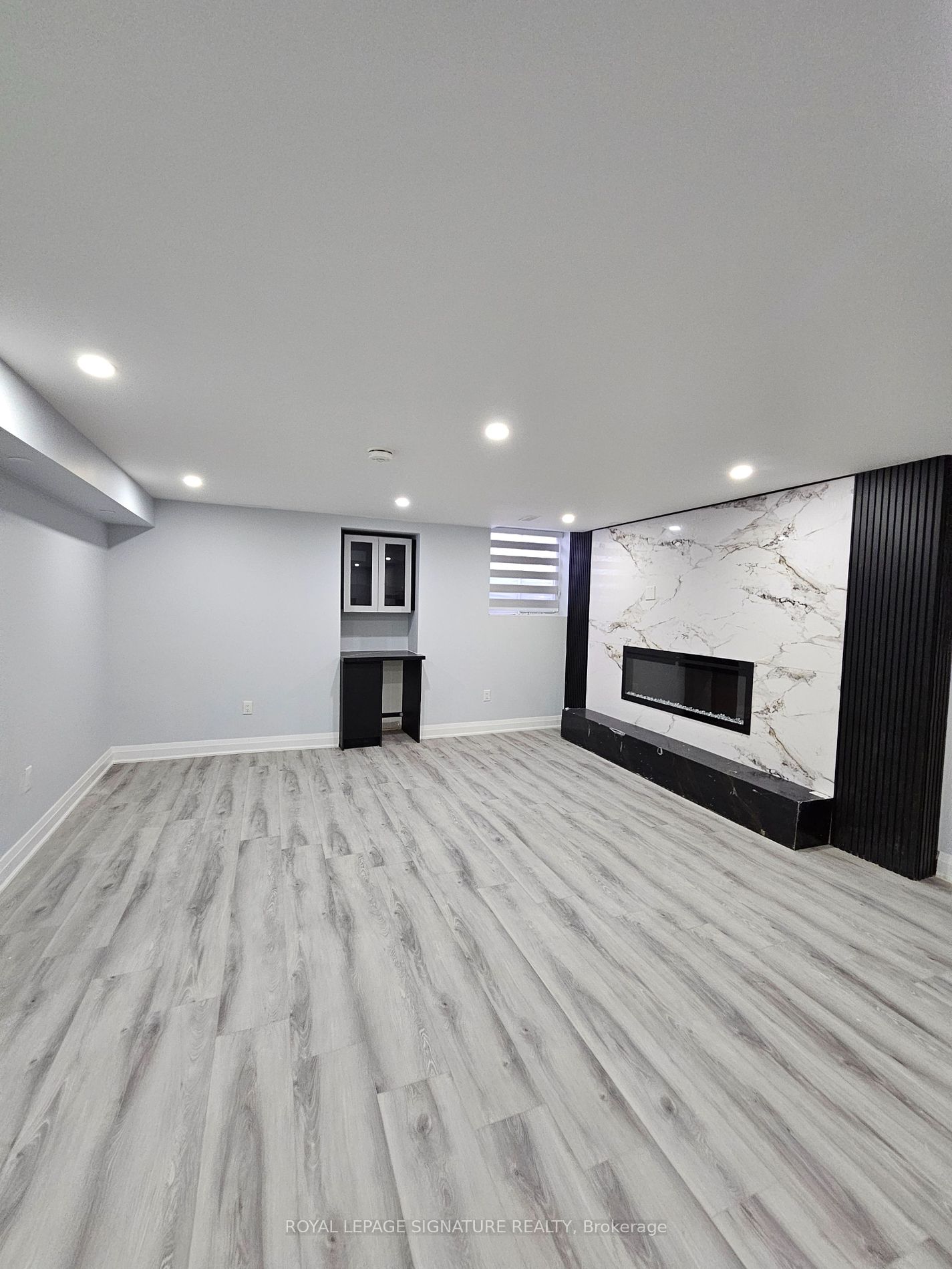 24 Mount Royal Circ Property Photo 8