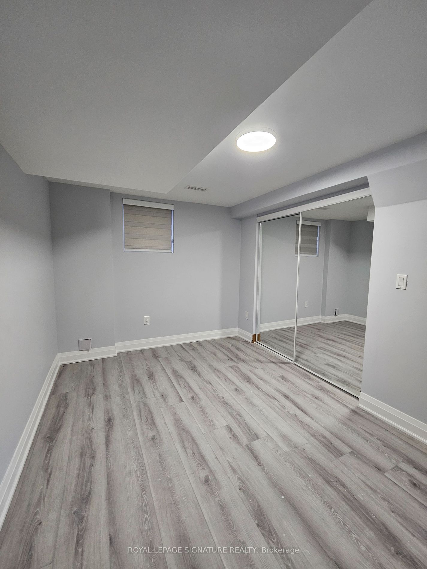 24 Mount Royal Circ Property Photo 14