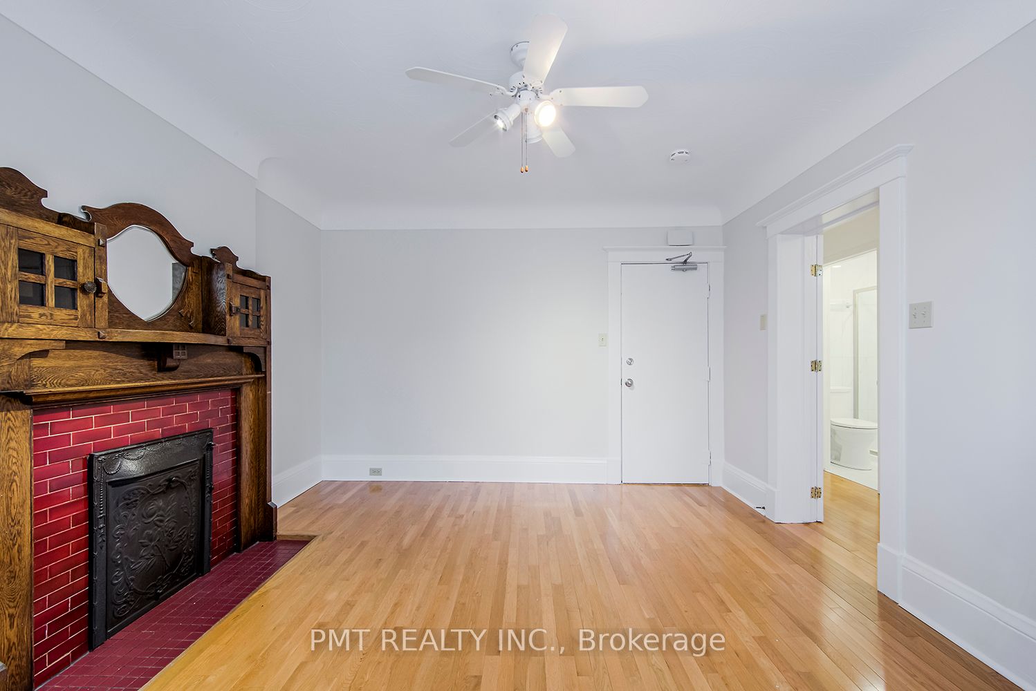 394 Sunnyside Ave Property Photo 10