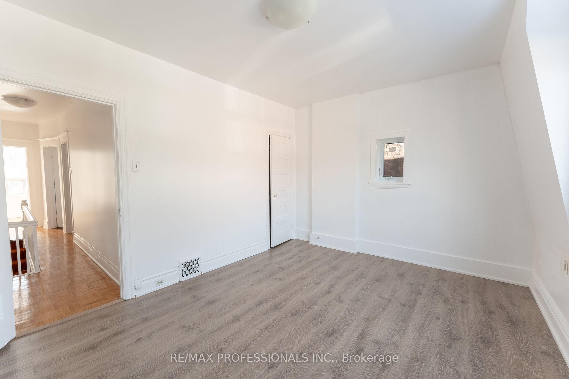 65 Macgregor Ave Property Photo 21