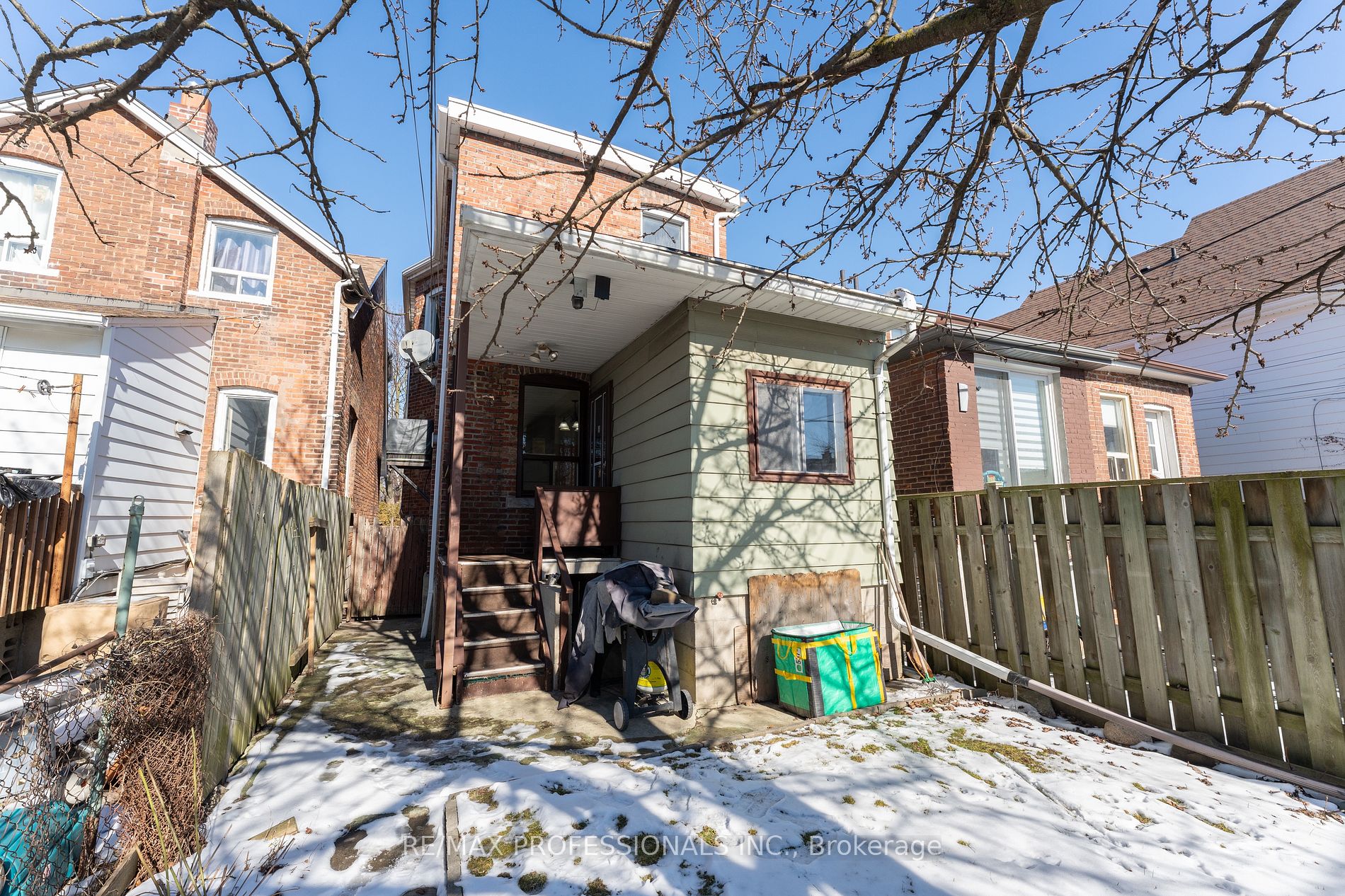 65 Macgregor Ave Property Photo 31
