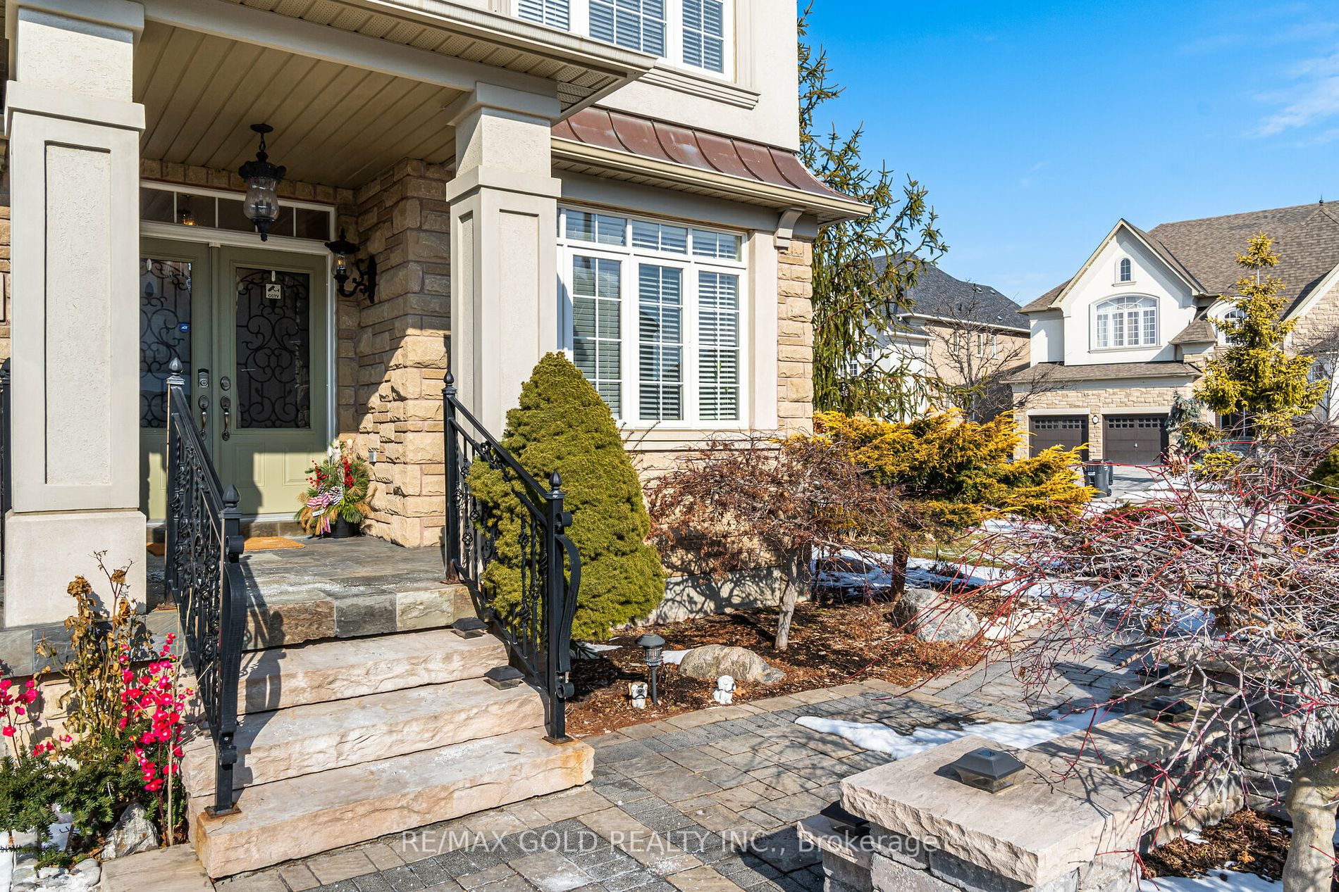 9 Scotchmere Cres Property Photo 3