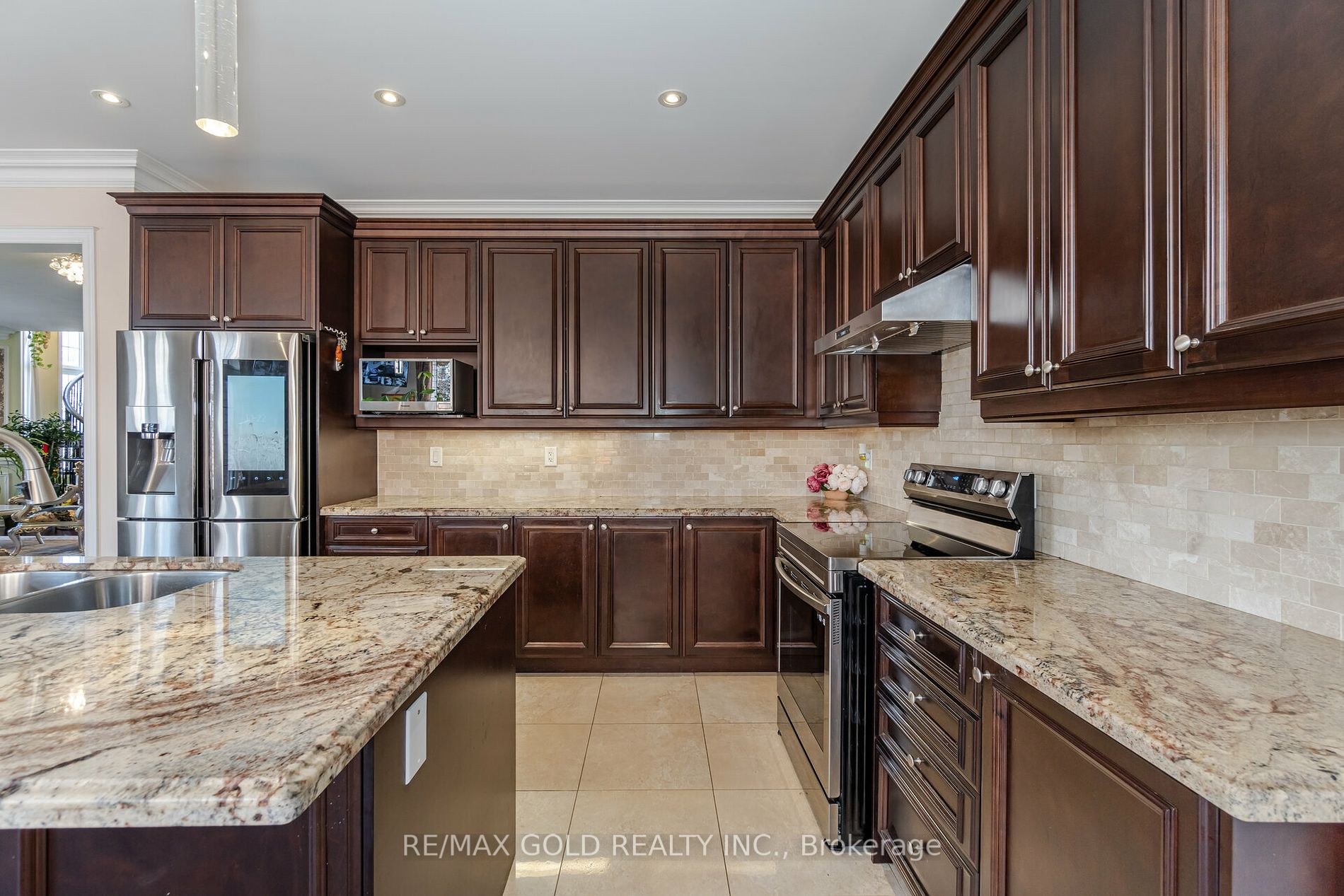 9 Scotchmere Cres Property Photo 17