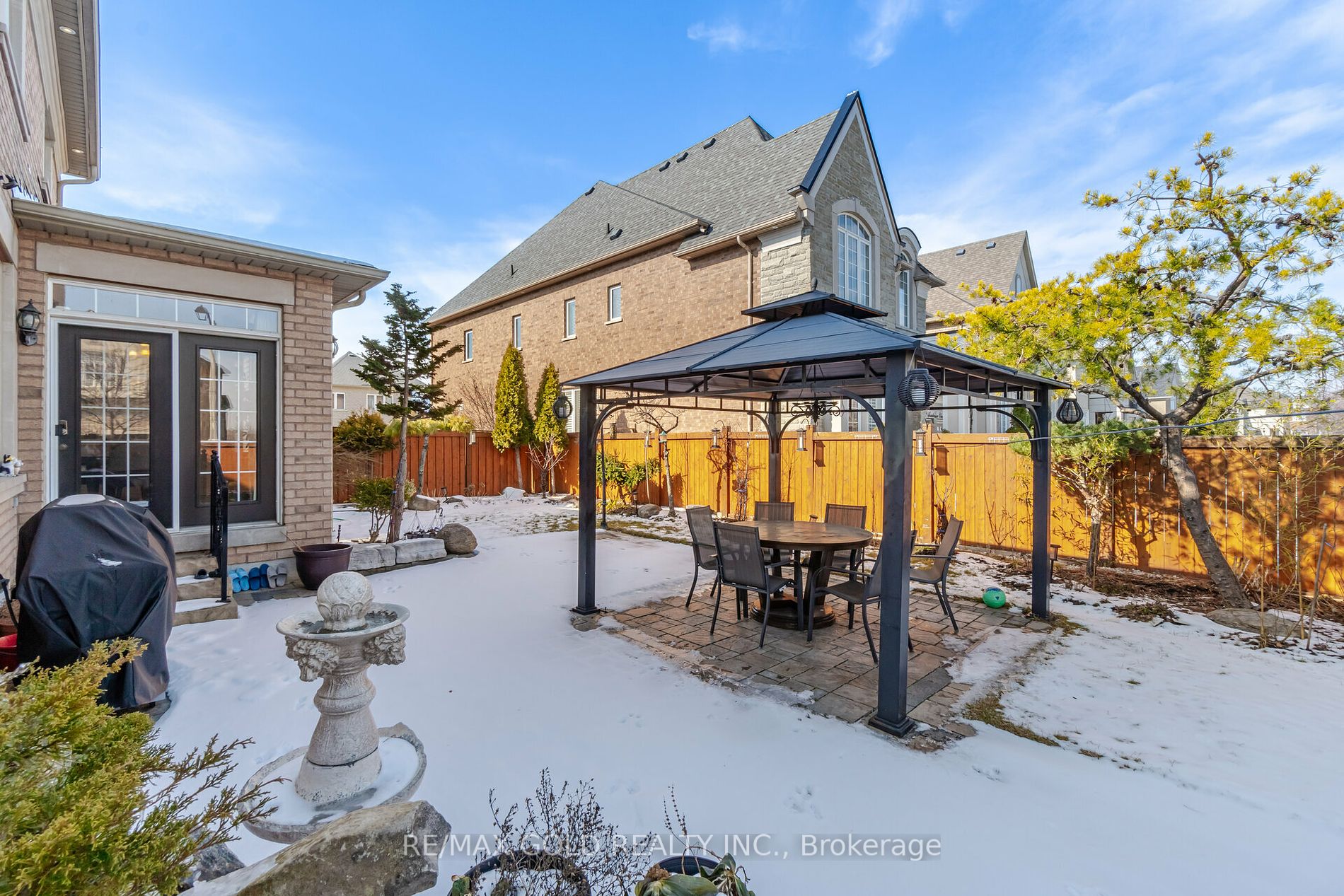 9 Scotchmere Cres Property Photo 39