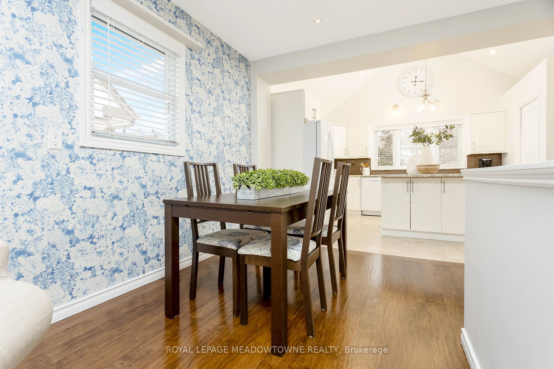 131 Bell St Property Photo 8