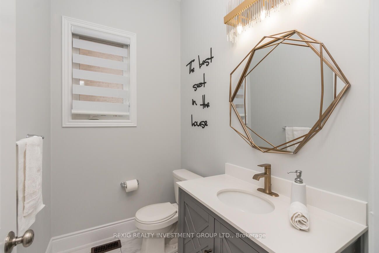 22 Arthur Griffin Cres Property Photo 18