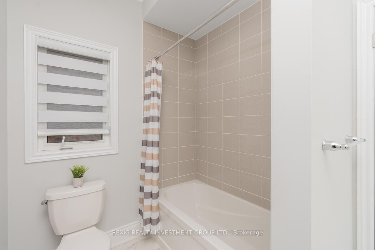 22 Arthur Griffin Cres Property Photo 32