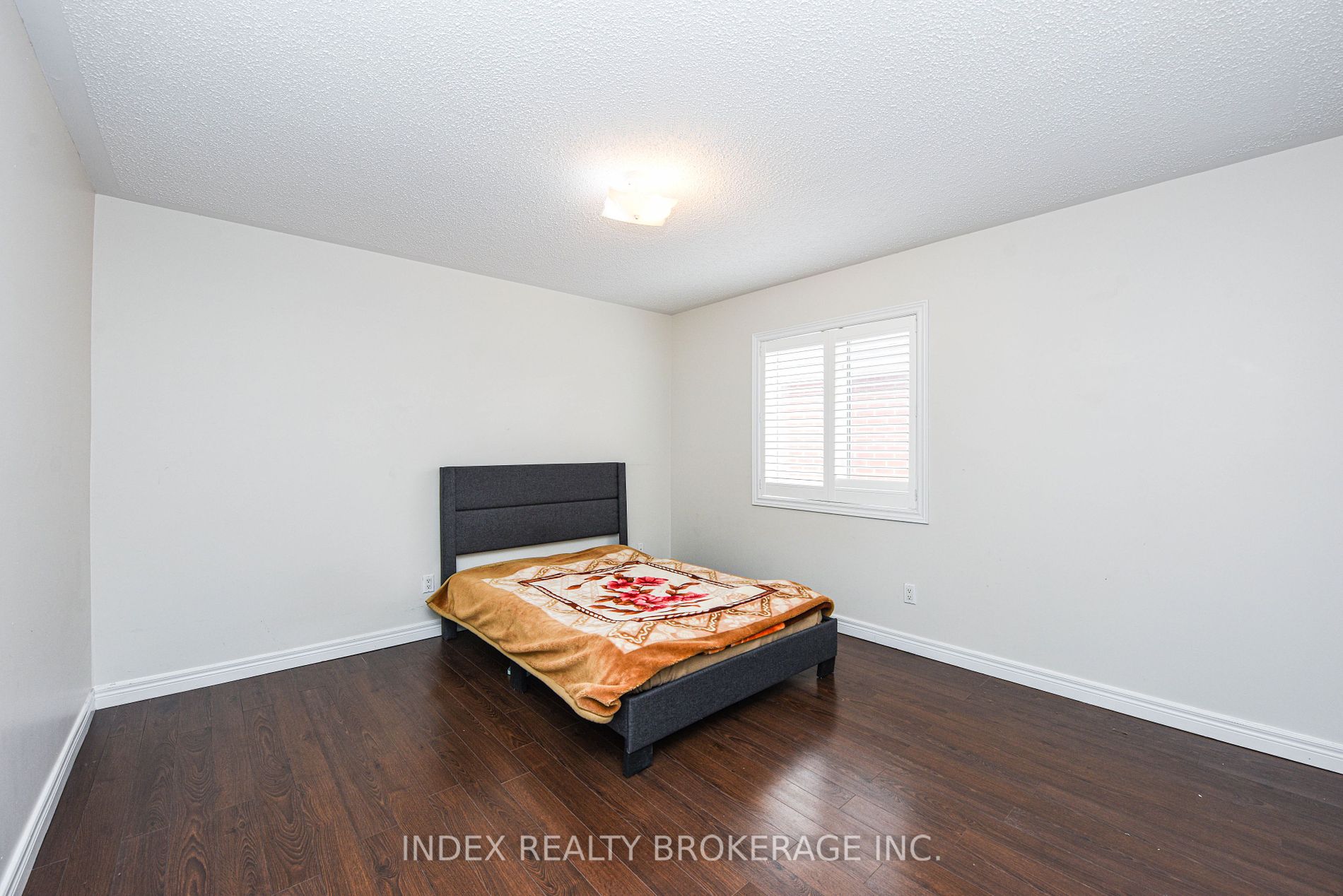 32 Charger Lane Property Photo 6