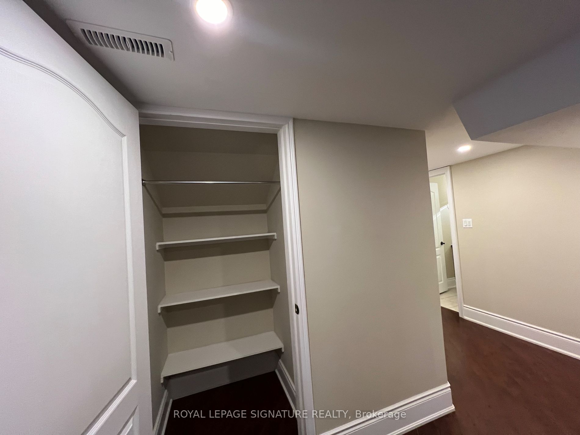 3838 Mayla Dr Property Photo 20