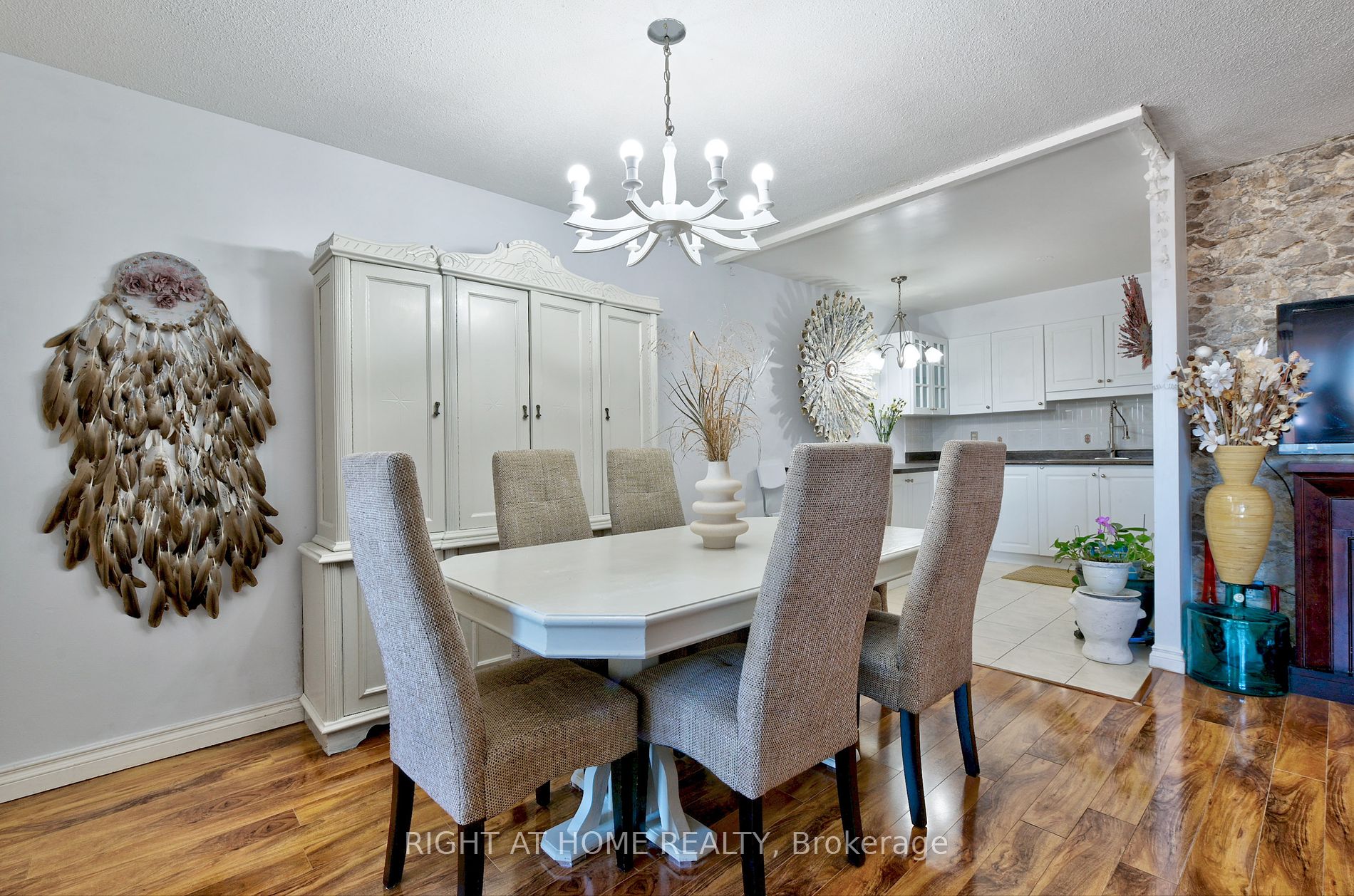 625 The West Mall 21 Property Photo 6