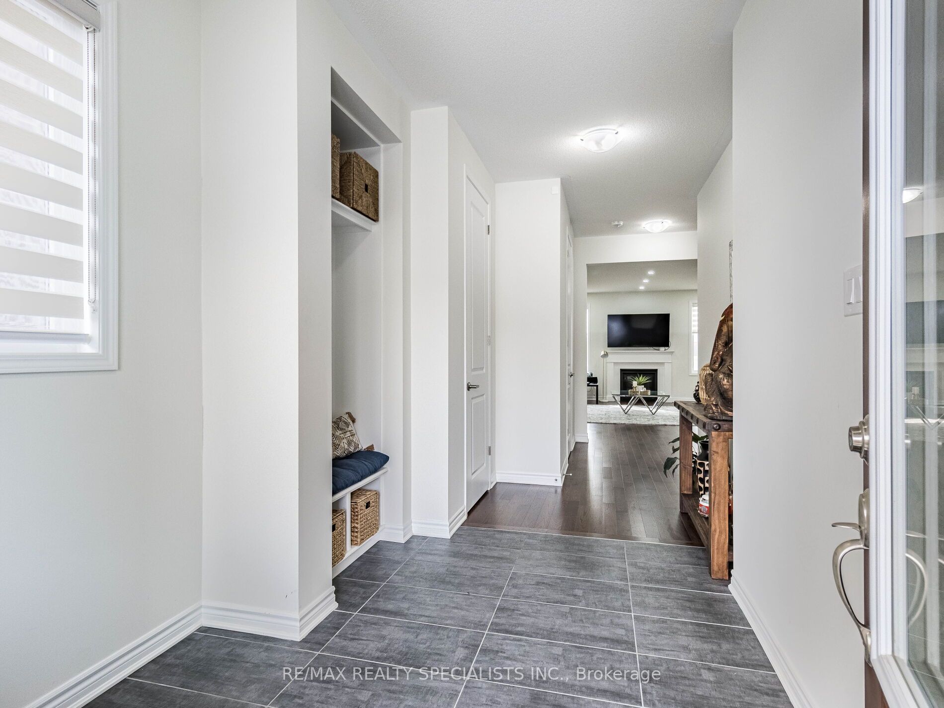4 Cyclone Tr Property Photo 3