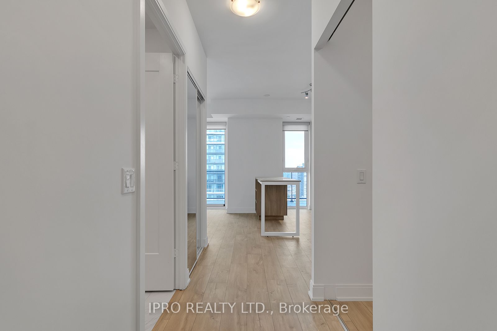 70 Annie Craig Dr 3 Property Photo 4