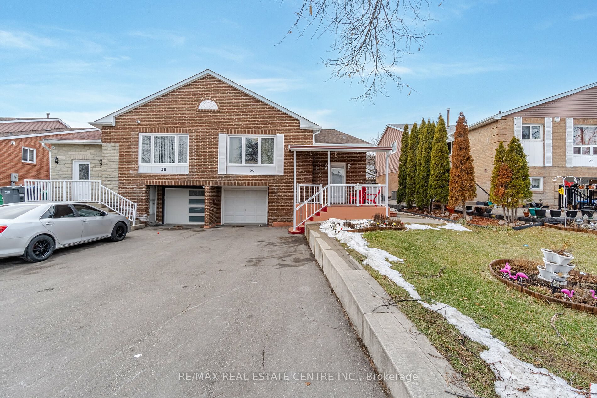36 Judith Cres Property Photo 1