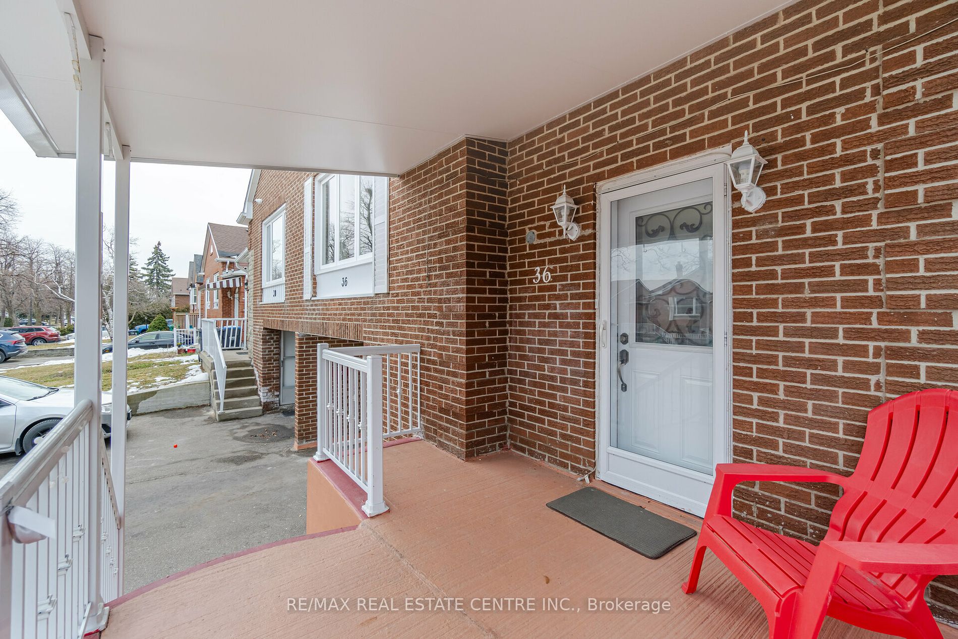 36 Judith Cres Property Photo 4