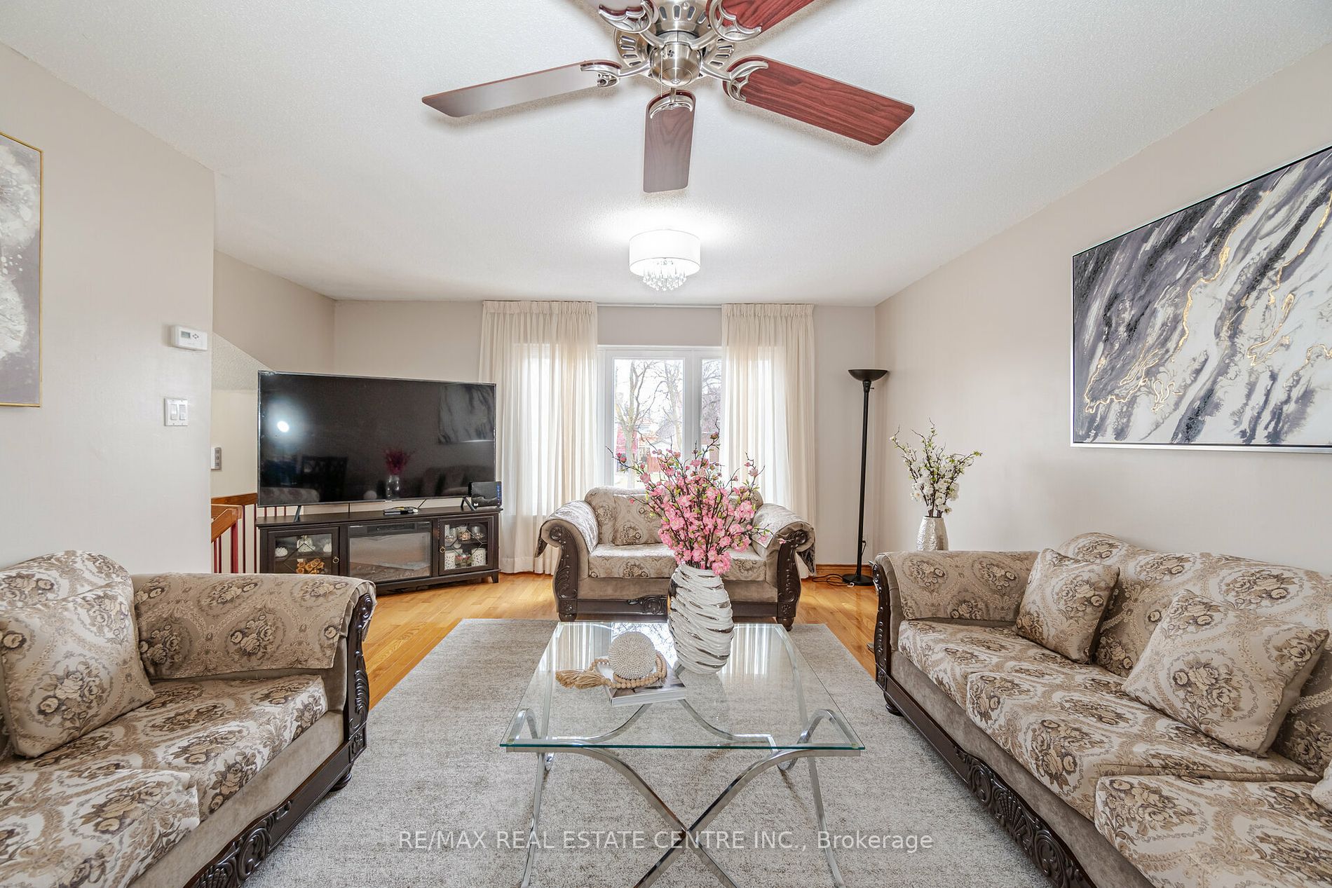 36 Judith Cres Property Photo 7