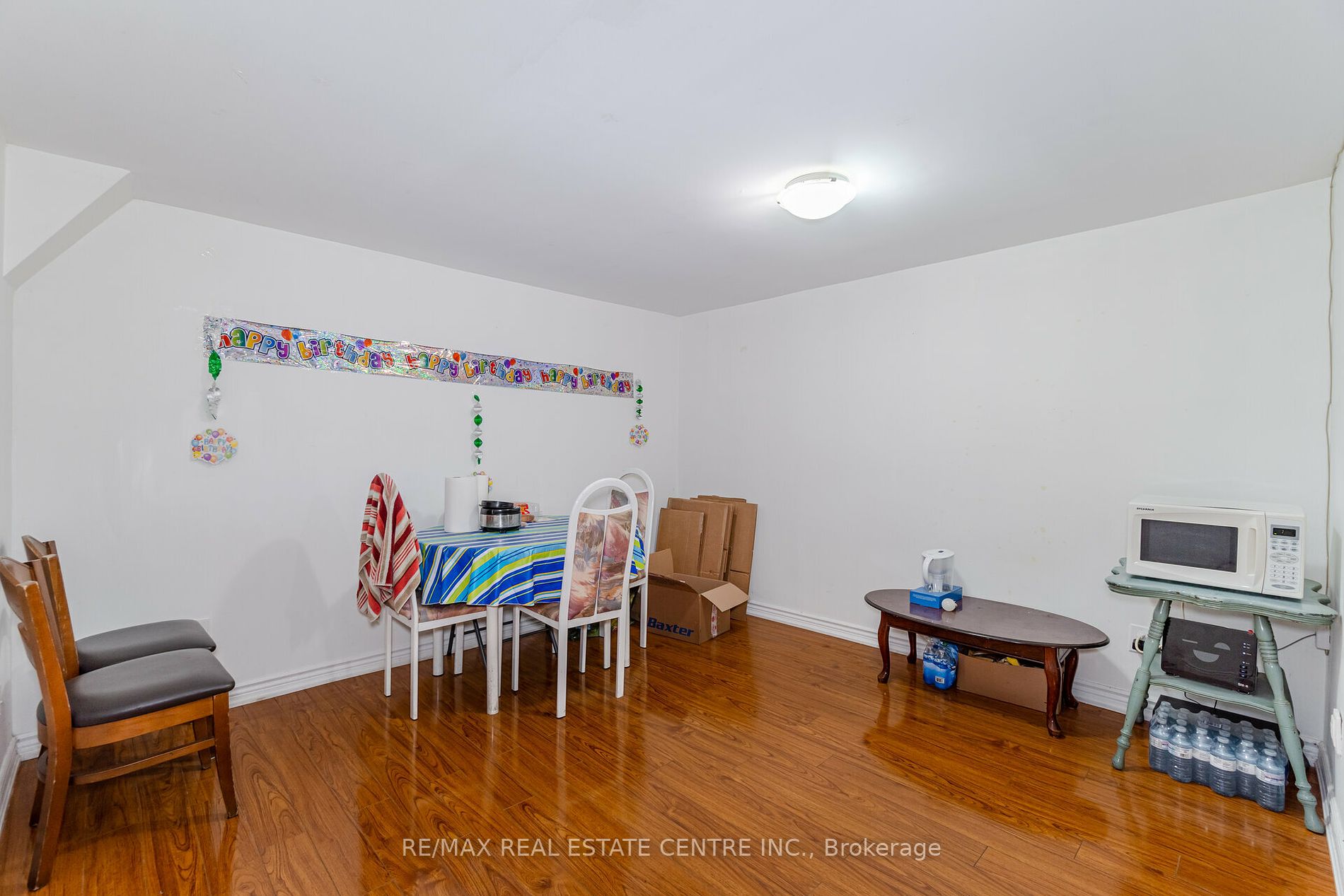 36 Judith Cres Property Photo 32