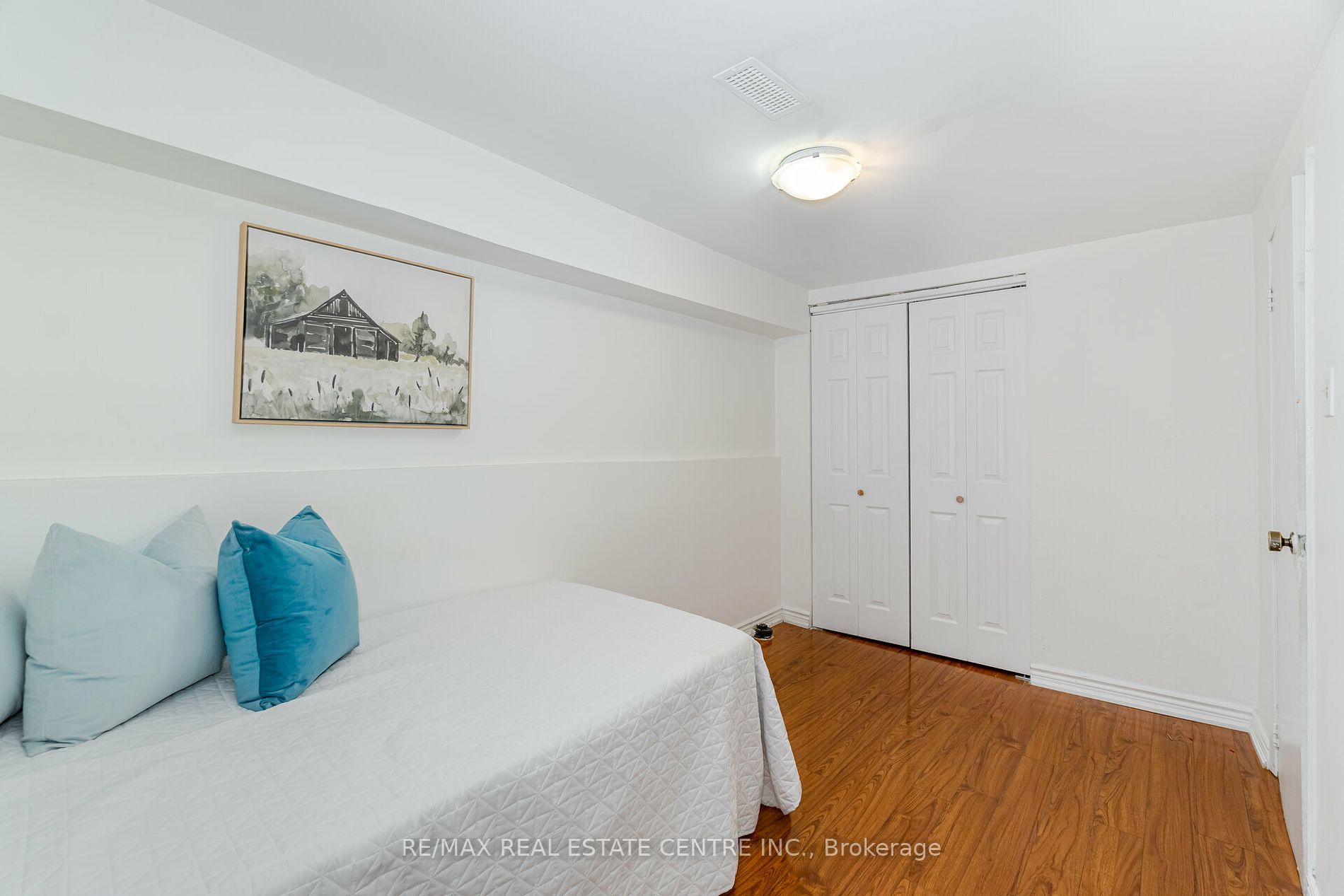 36 Judith Cres Property Photo 35