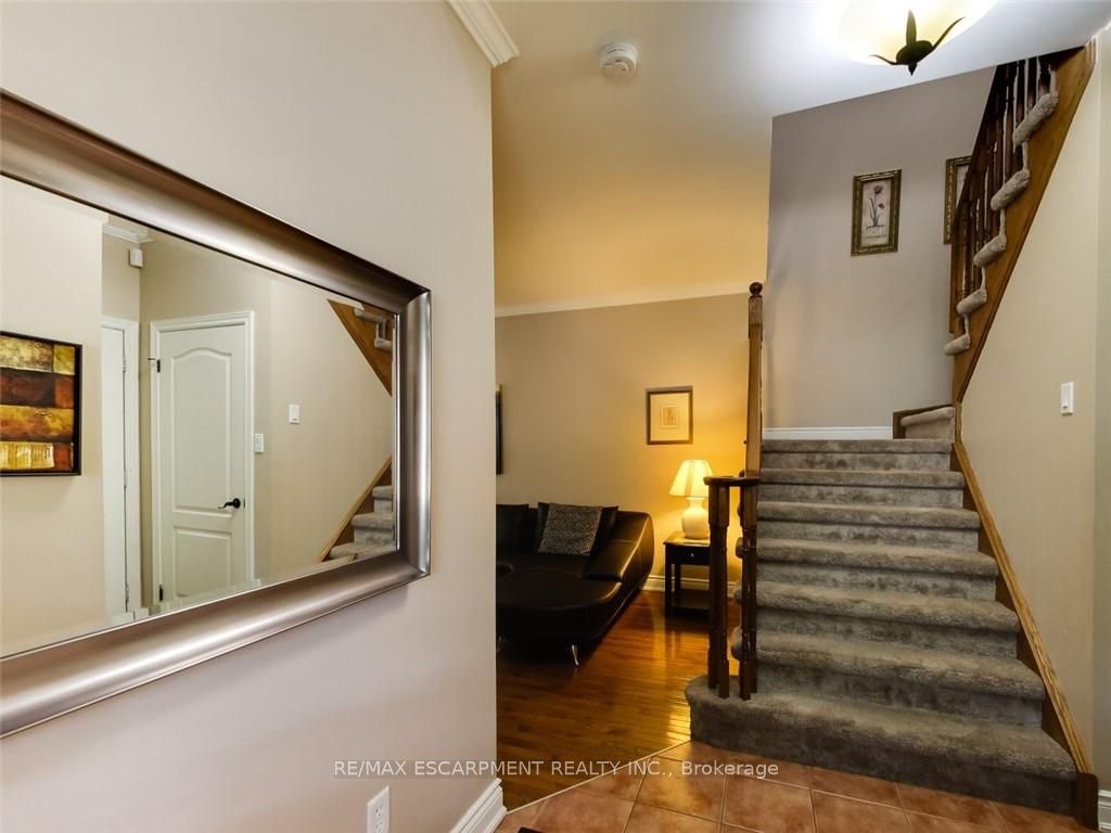 1019 North Shore Blvd E 15 Property Photo 7