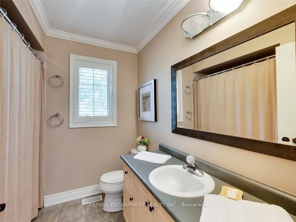 1019 North Shore Blvd E 15 Property Photo 24