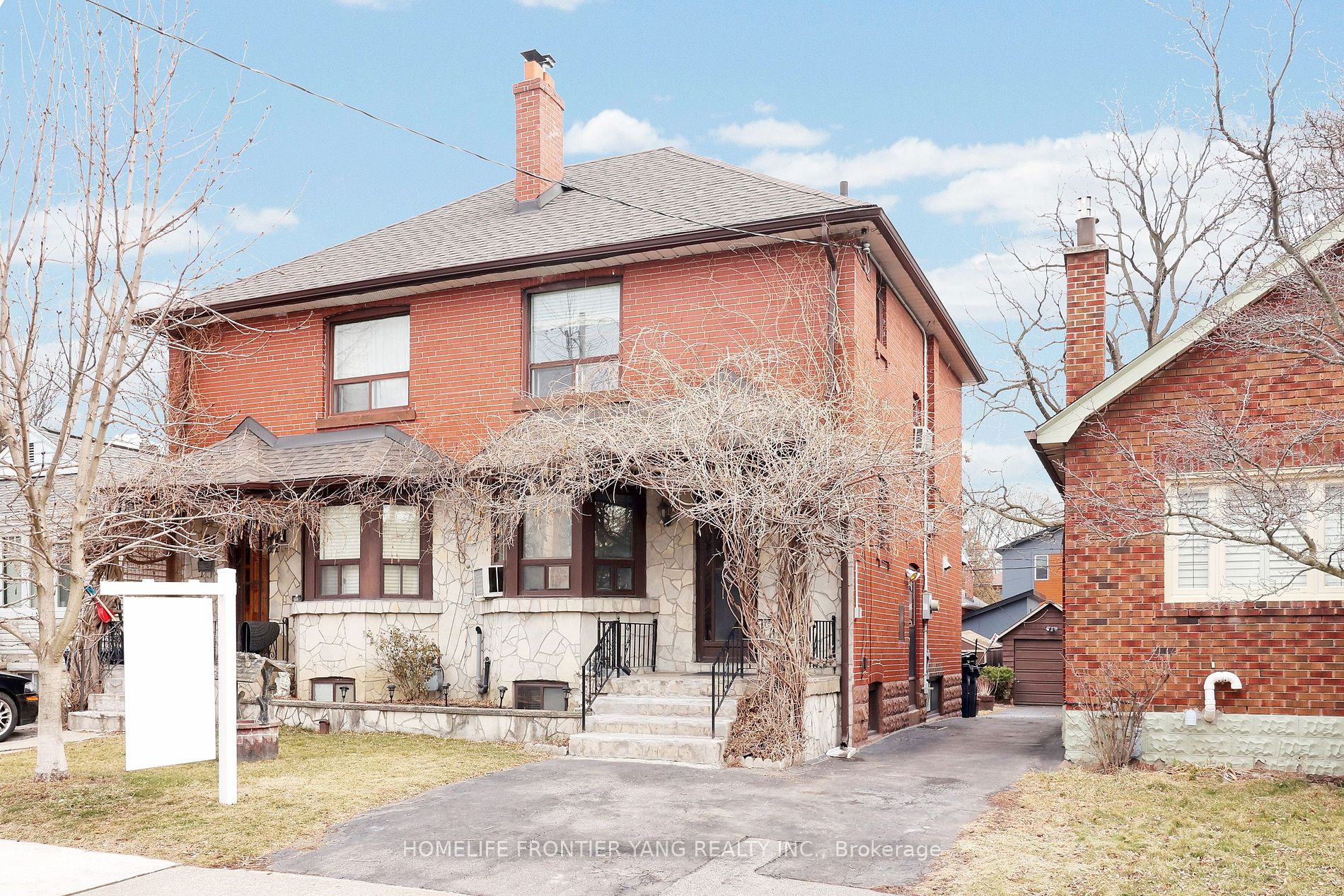 59 Fourth St Property Photo 2