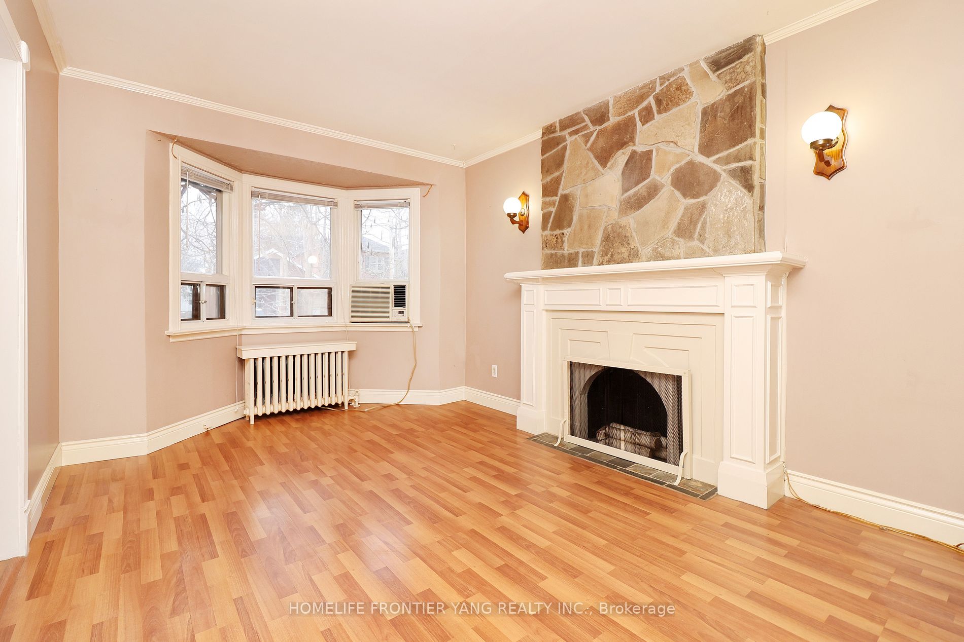 59 Fourth St Property Photo 6