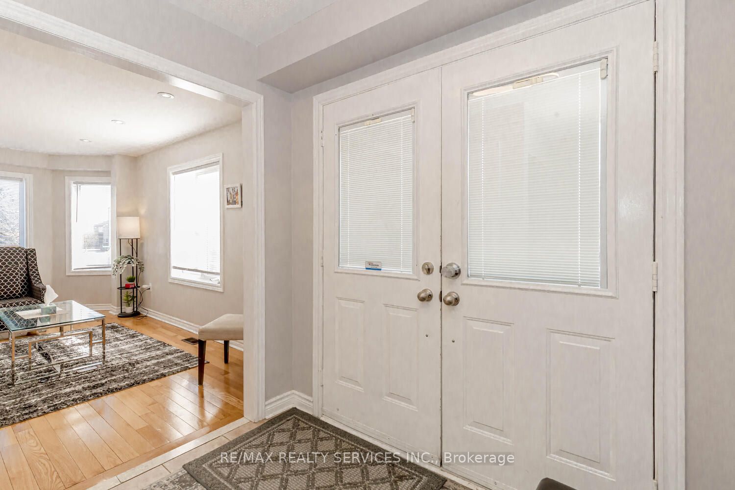 40 Manorwood Crt Property Photo 3