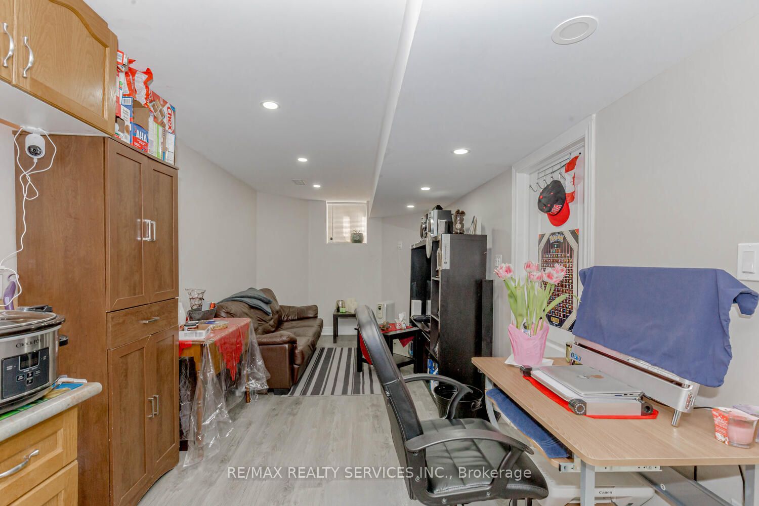 40 Manorwood Crt Property Photo 31