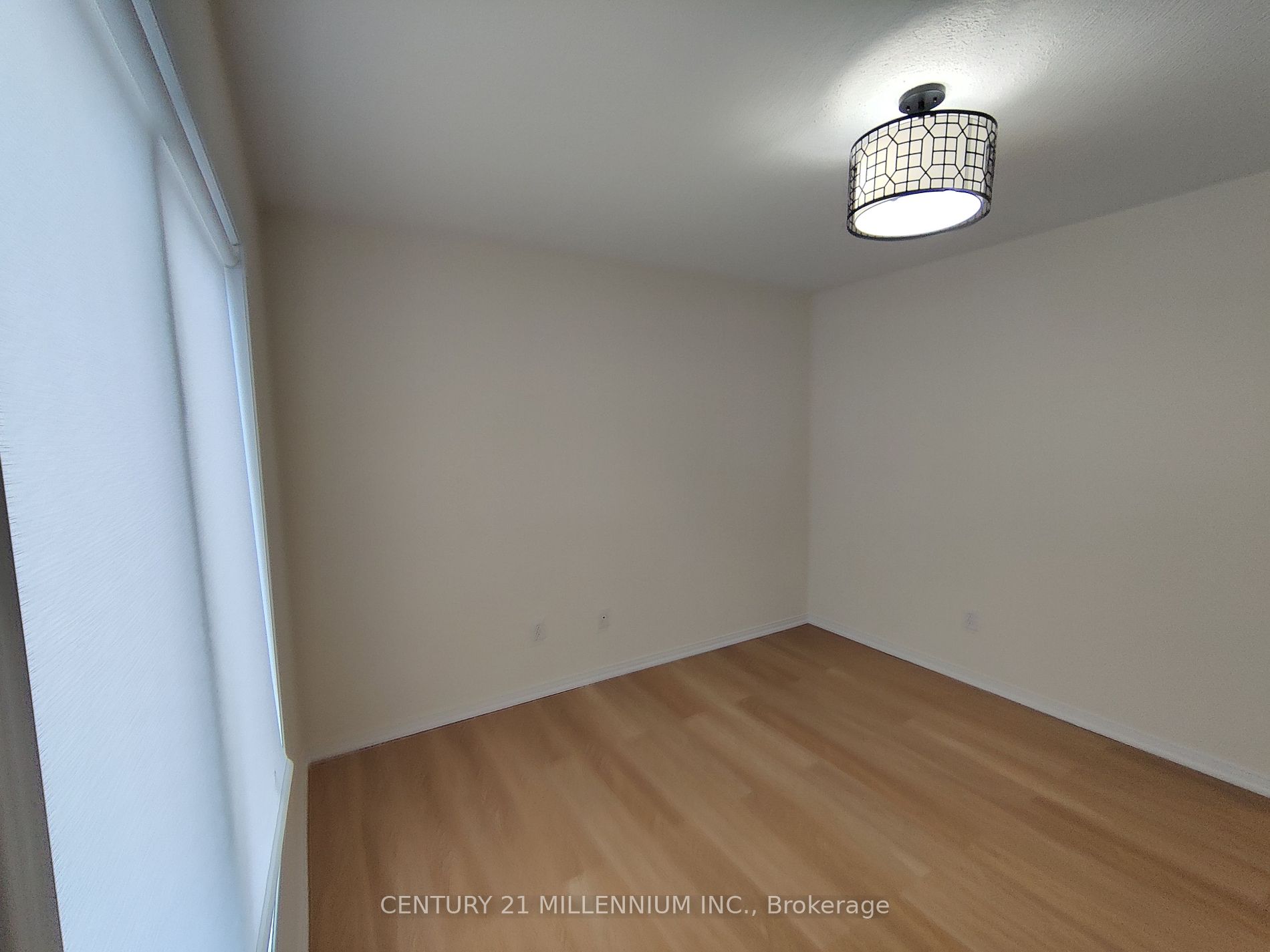 221 Twelfth St 76 Property Photo 14