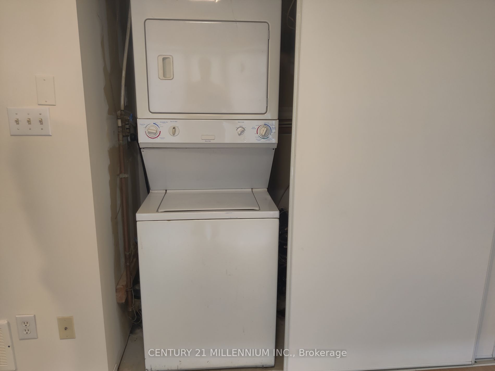 221 Twelfth St 76 Property Photo 18