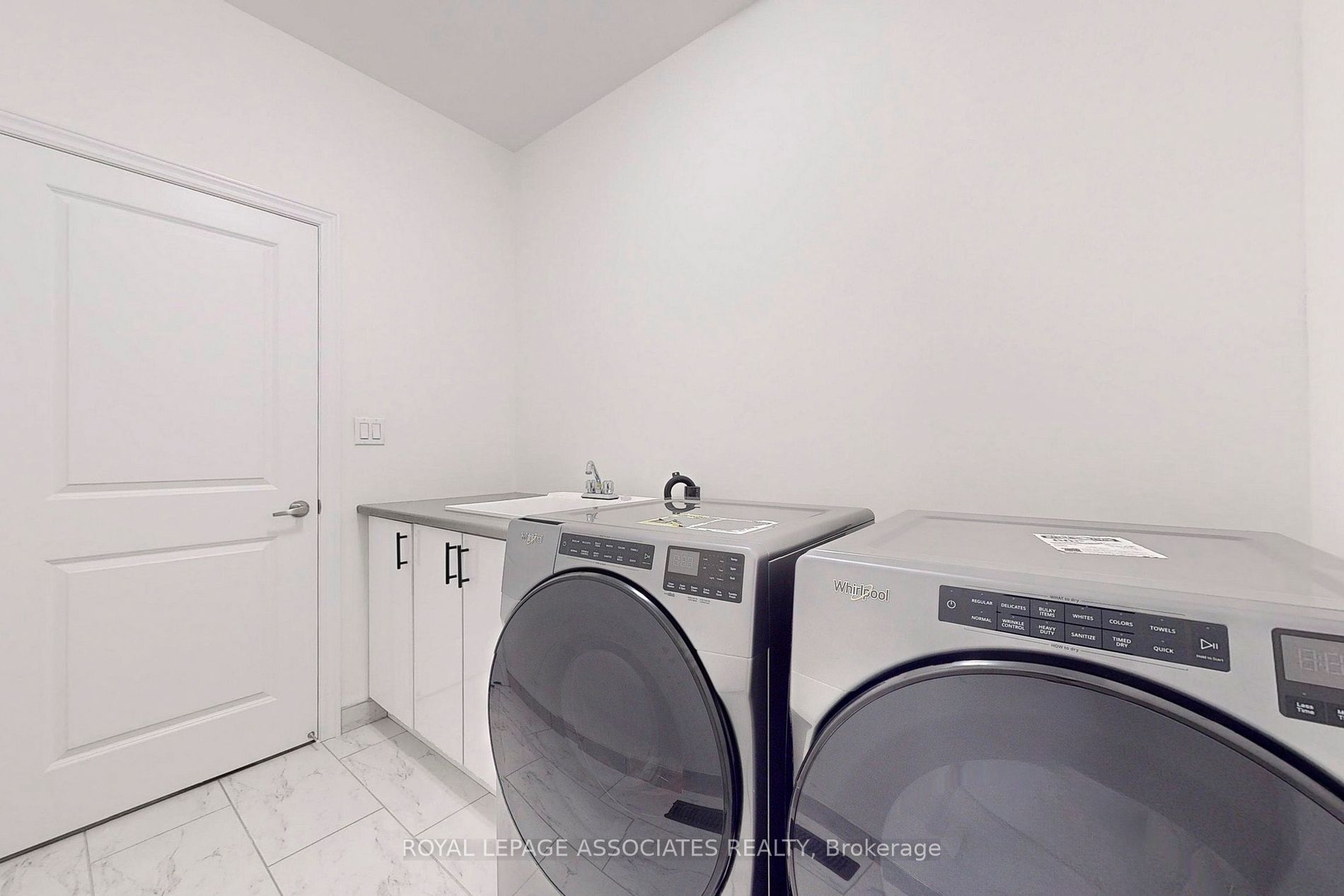 15 Coulterville Dr Property Photo 38