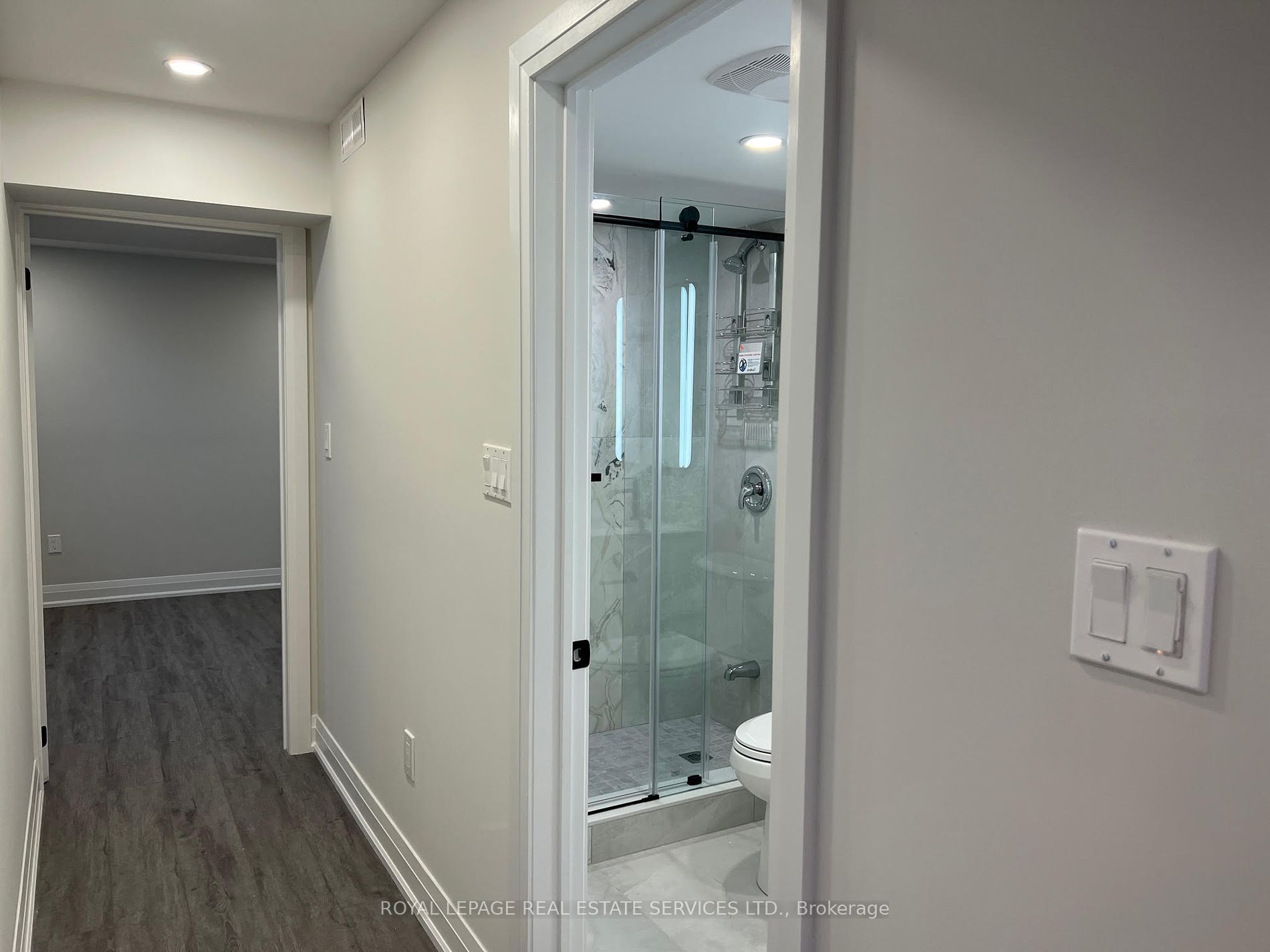 506 Kennedy Circ Property Photo 6