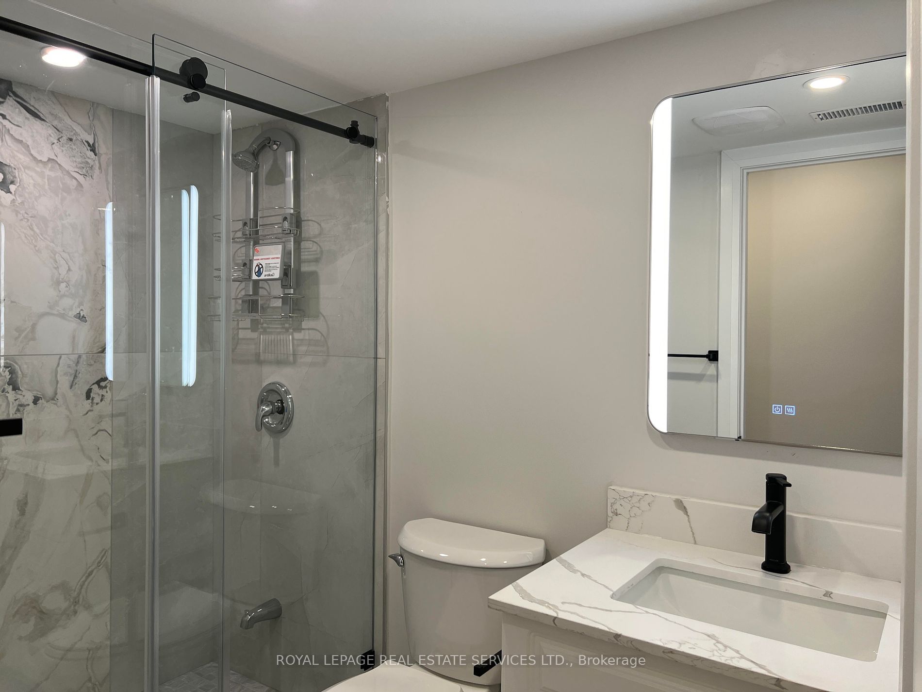 506 Kennedy Circ Property Photo 12