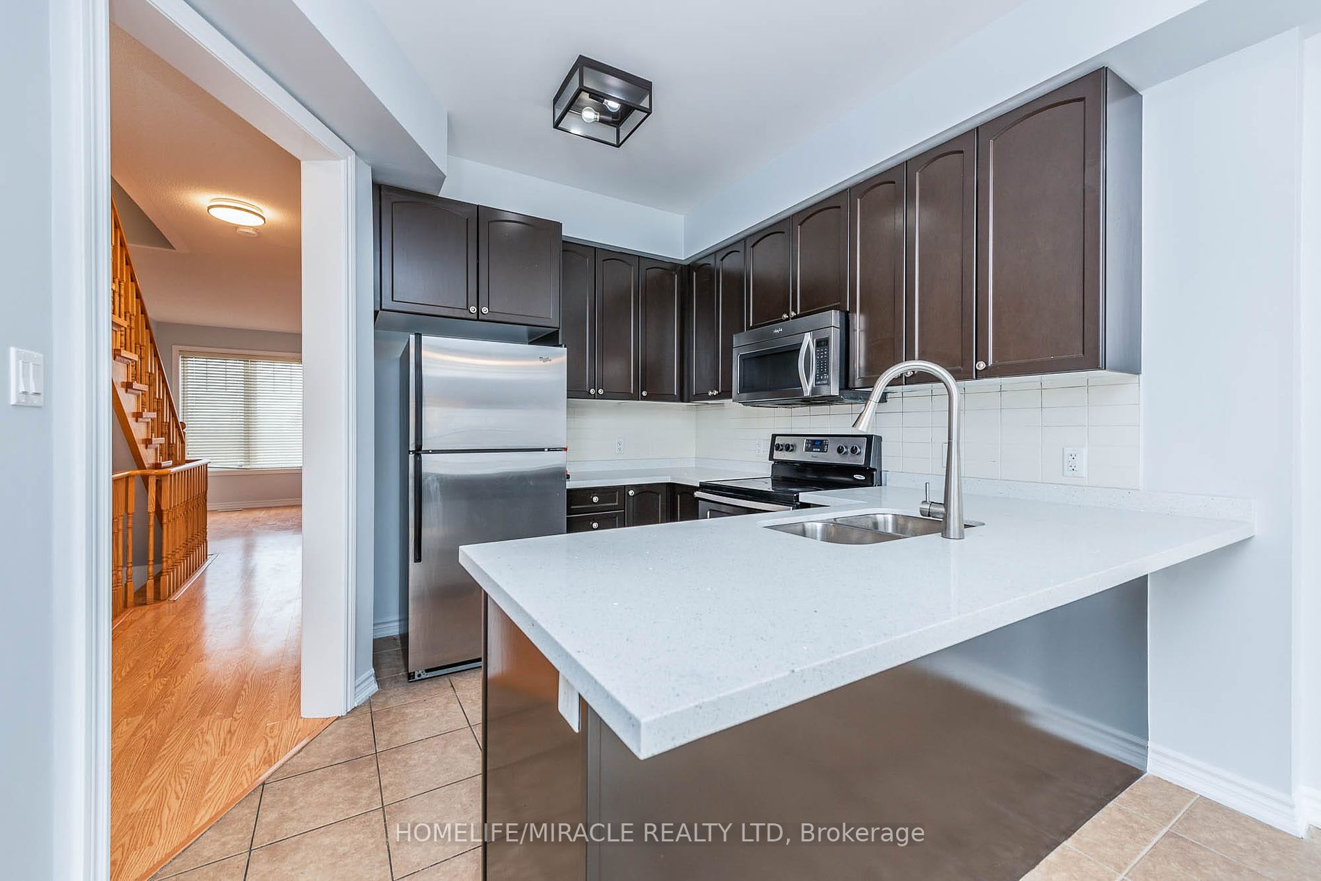80 Magdalene Cres Property Photo 10