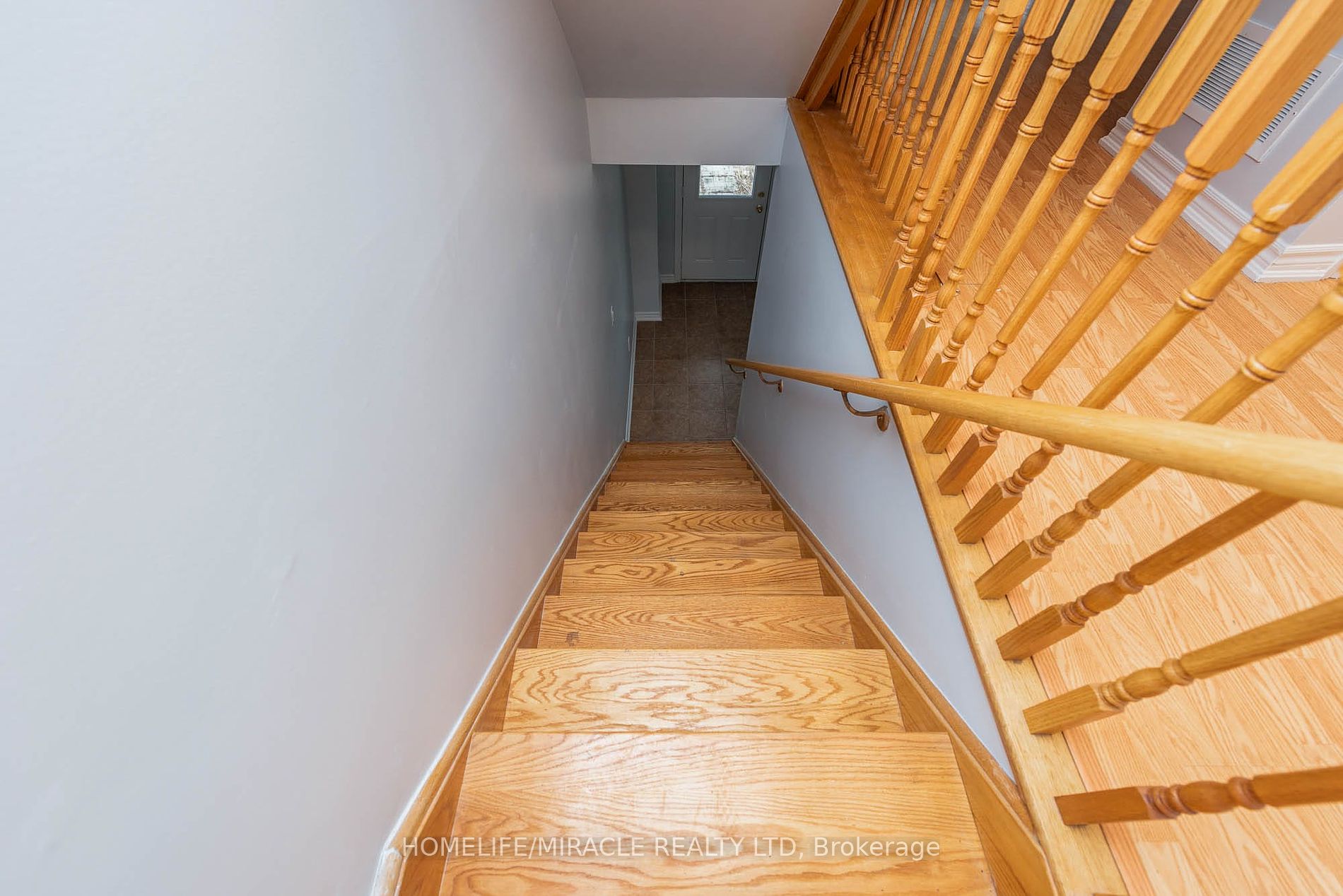 80 Magdalene Cres Property Photo 21