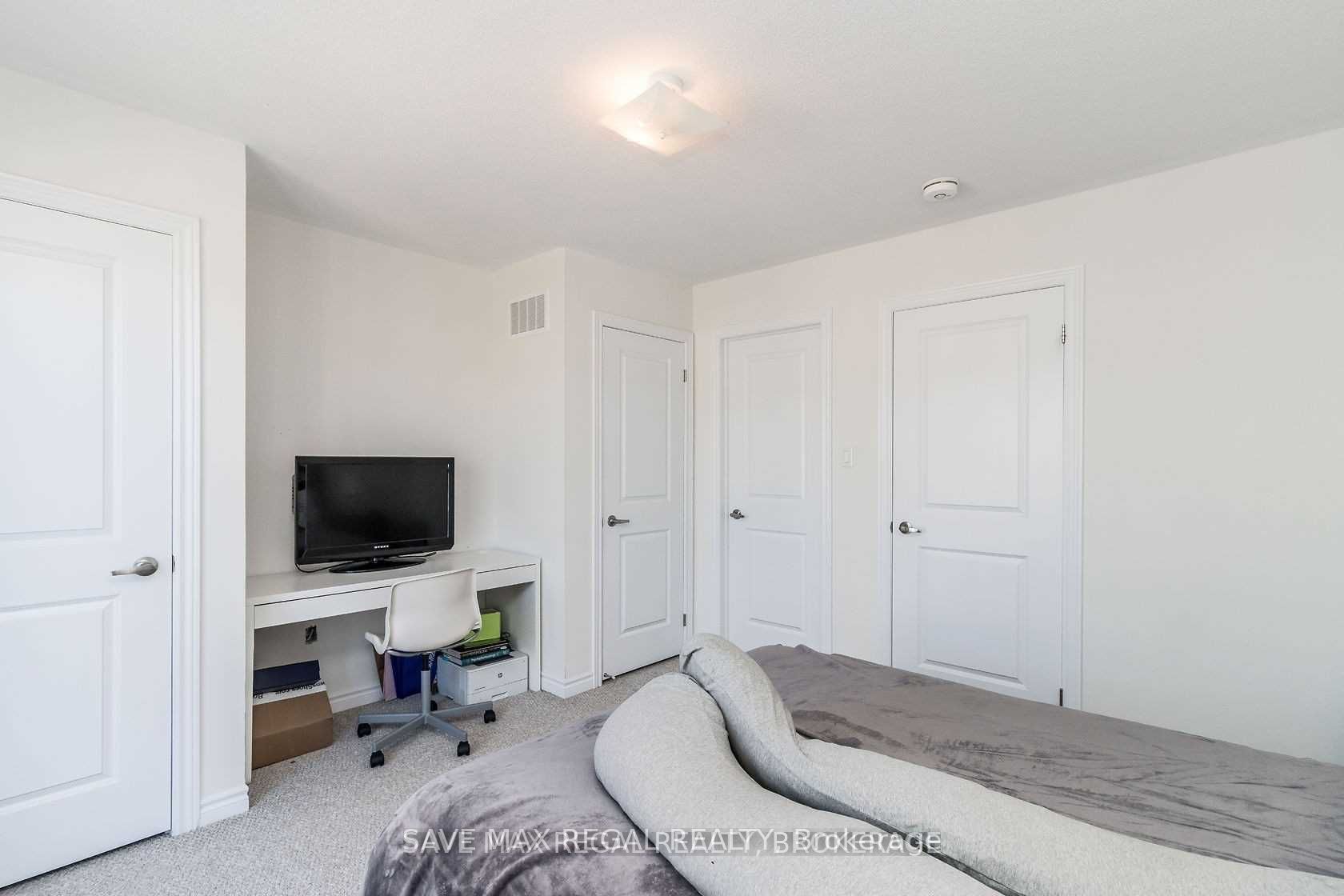 399 The Westway Way Property Photo 13