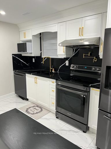 6567 Treviso Terr Property Photo 3