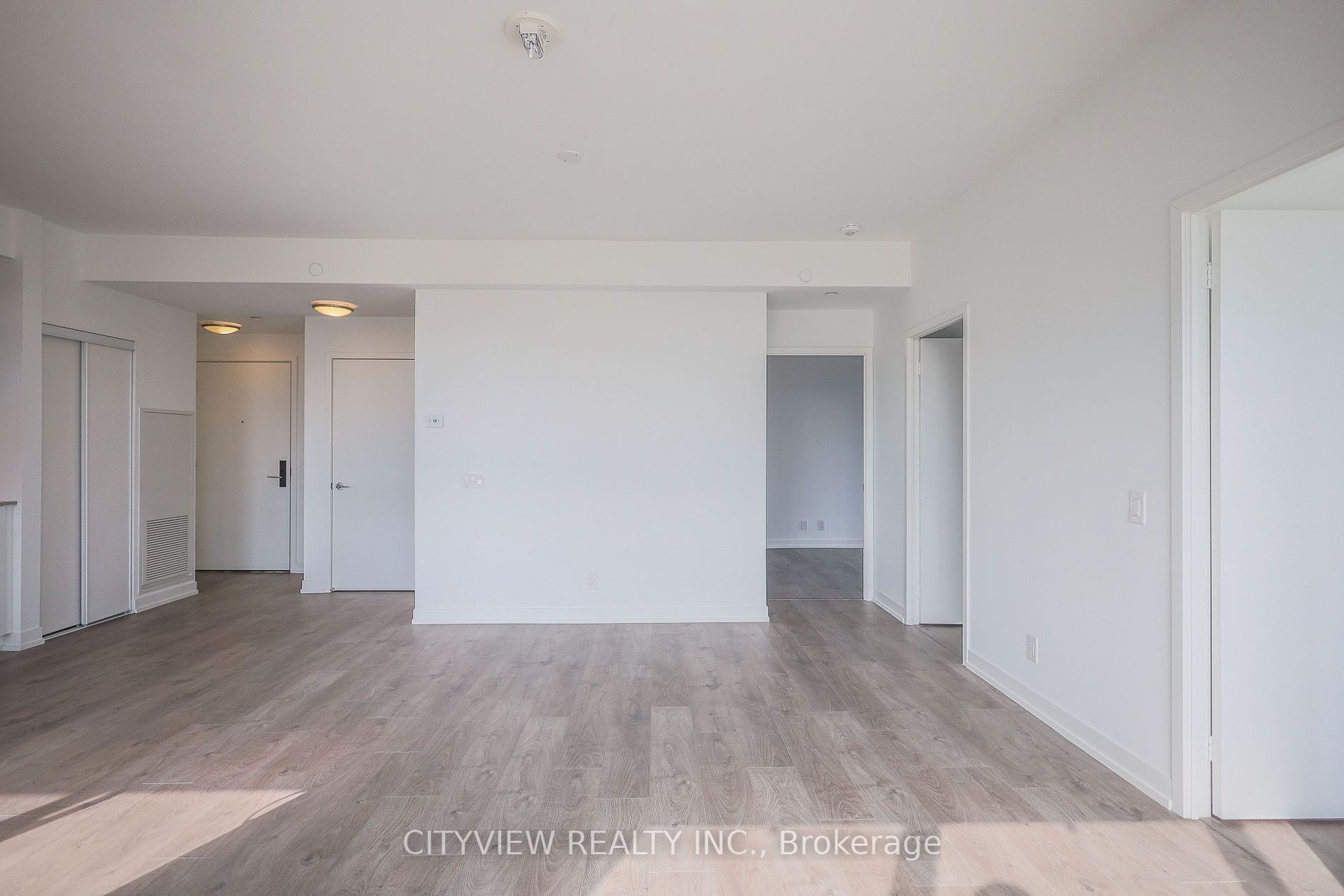 270 Dufferin St 04 Property Photo 13