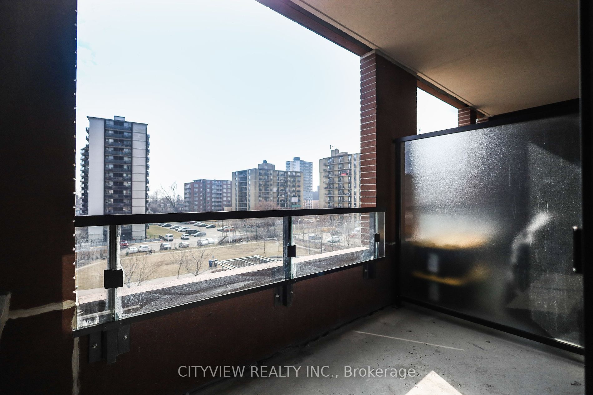 270 Dufferin St 04 Property Photo 23
