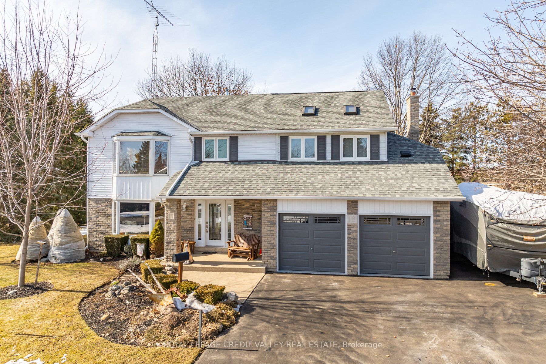 18 Kevinwood Dr Property Photo 3